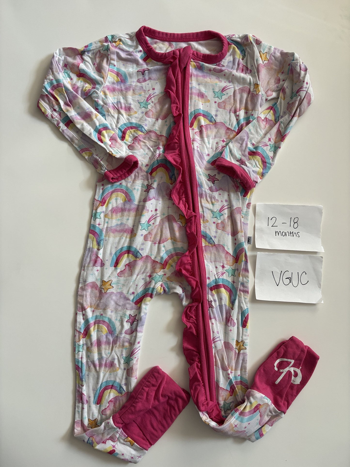 #138 - 12-18 Mo VGUC Bamboo (Birdie Bean) Rainbows/Clouds Zippy