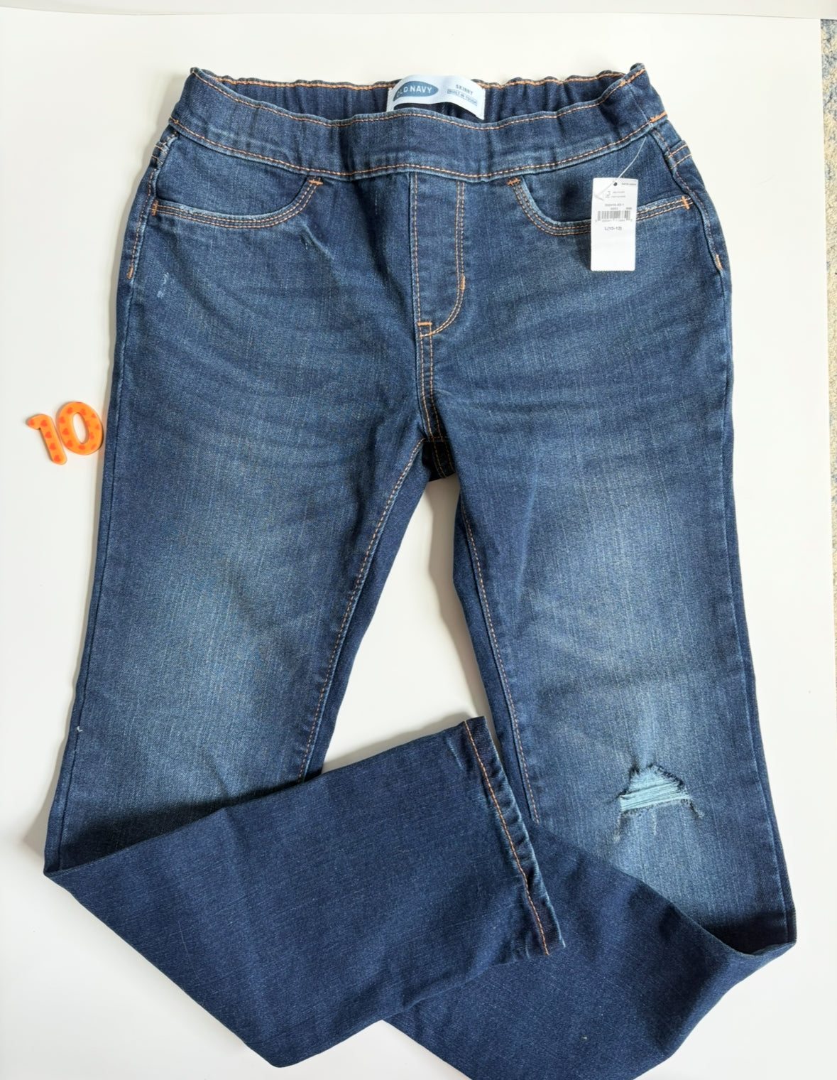 REDUCED #40 NWT Old Navy Skinny Jeans Girls 10