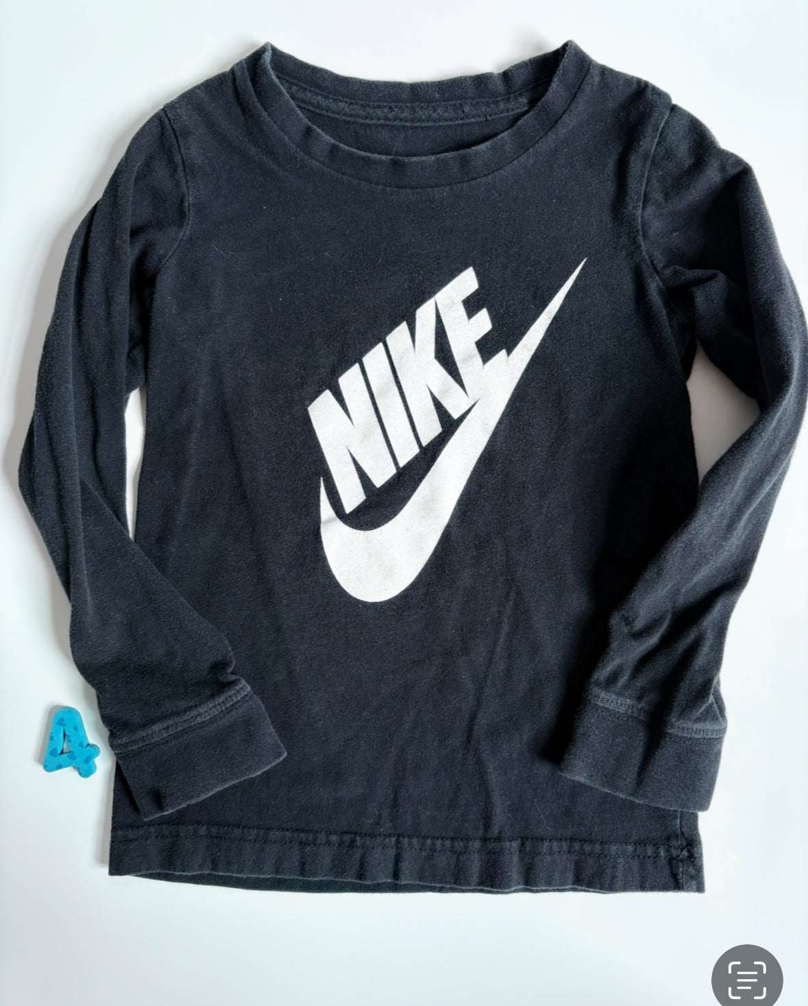 REDUCED #40 Nike Black Longsleeve Shirt Boys 4