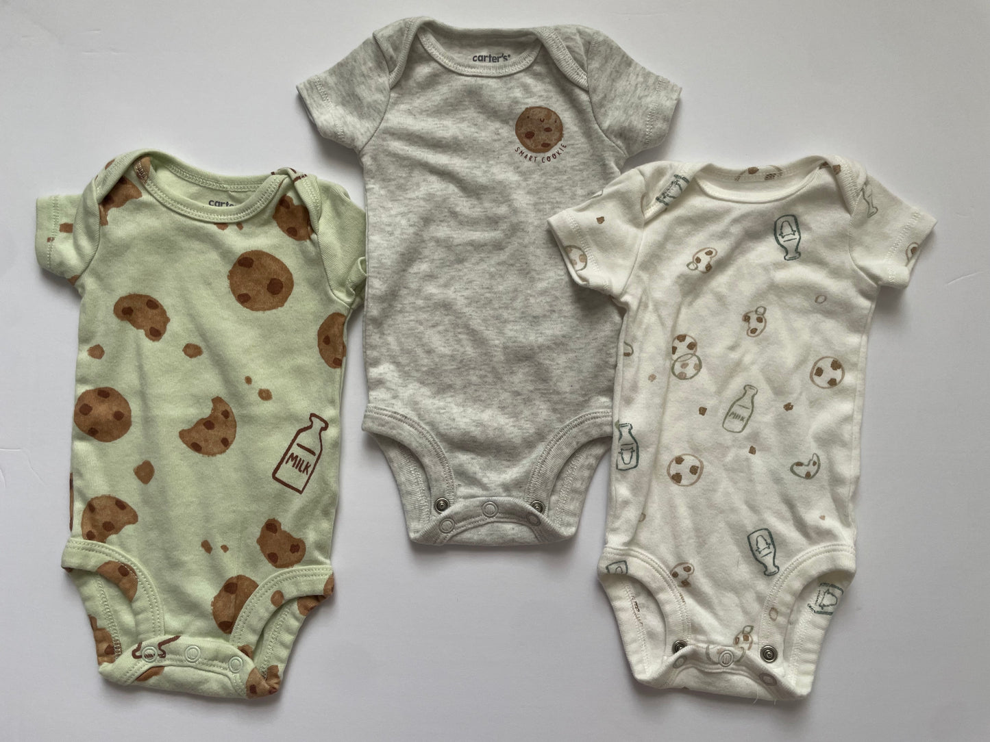 #3 PRICED REDUCED Carters cookie onesie 3-pack gender neutral size NB