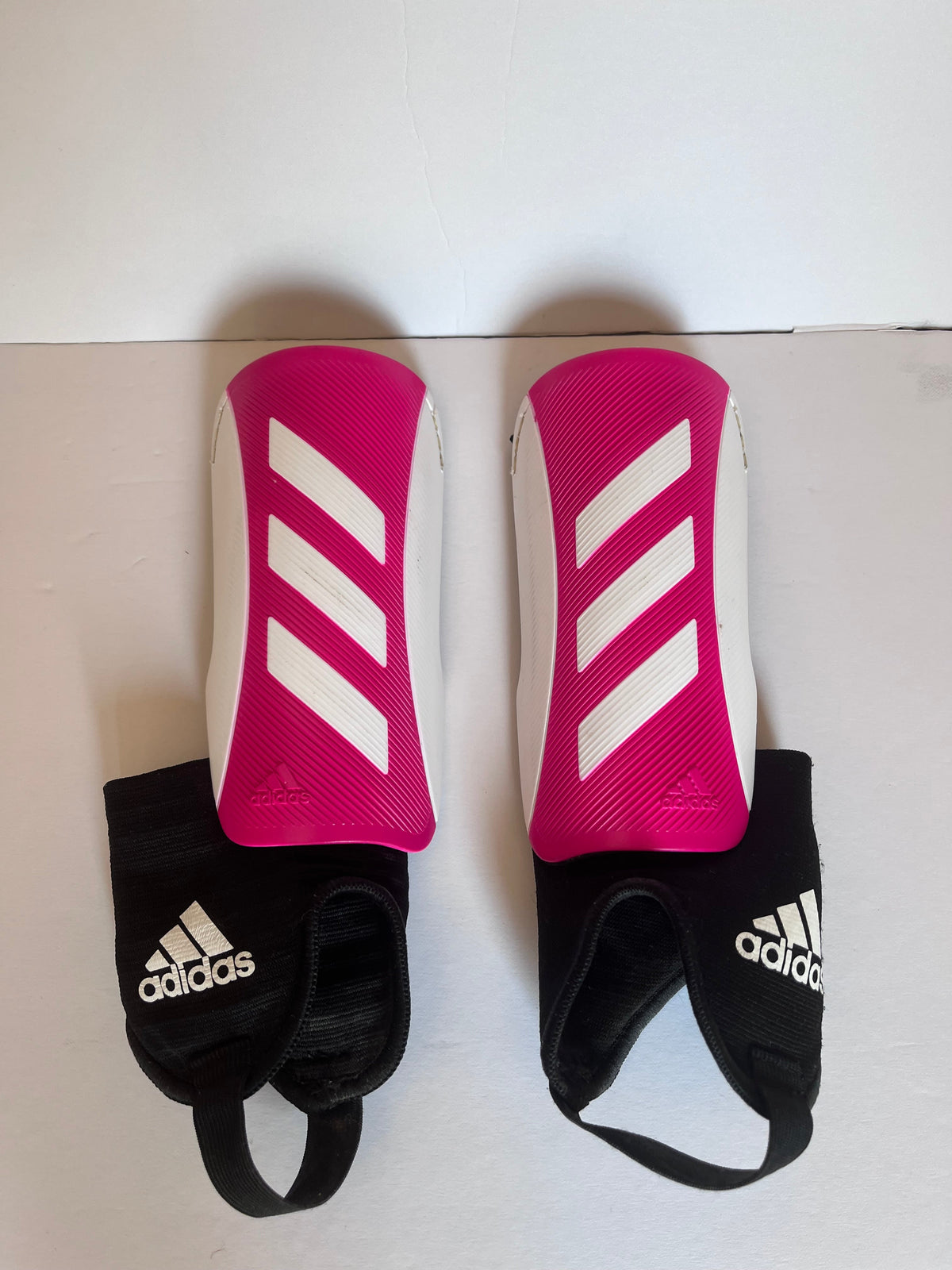 #125 Adidas Youth Shin Guards (ages 5-8)