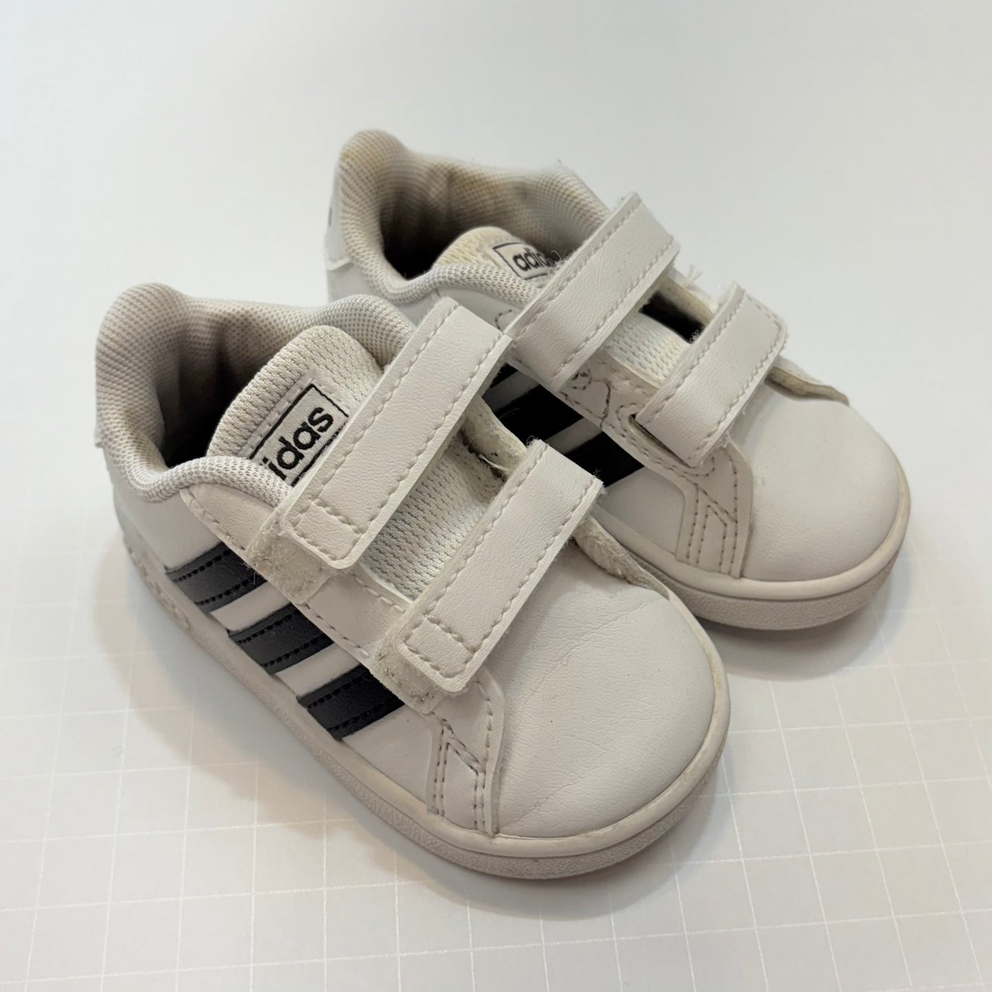 Seller 189 Gender Neutral Baby Size 4K Adidas Grand Court Sneakers VGUC