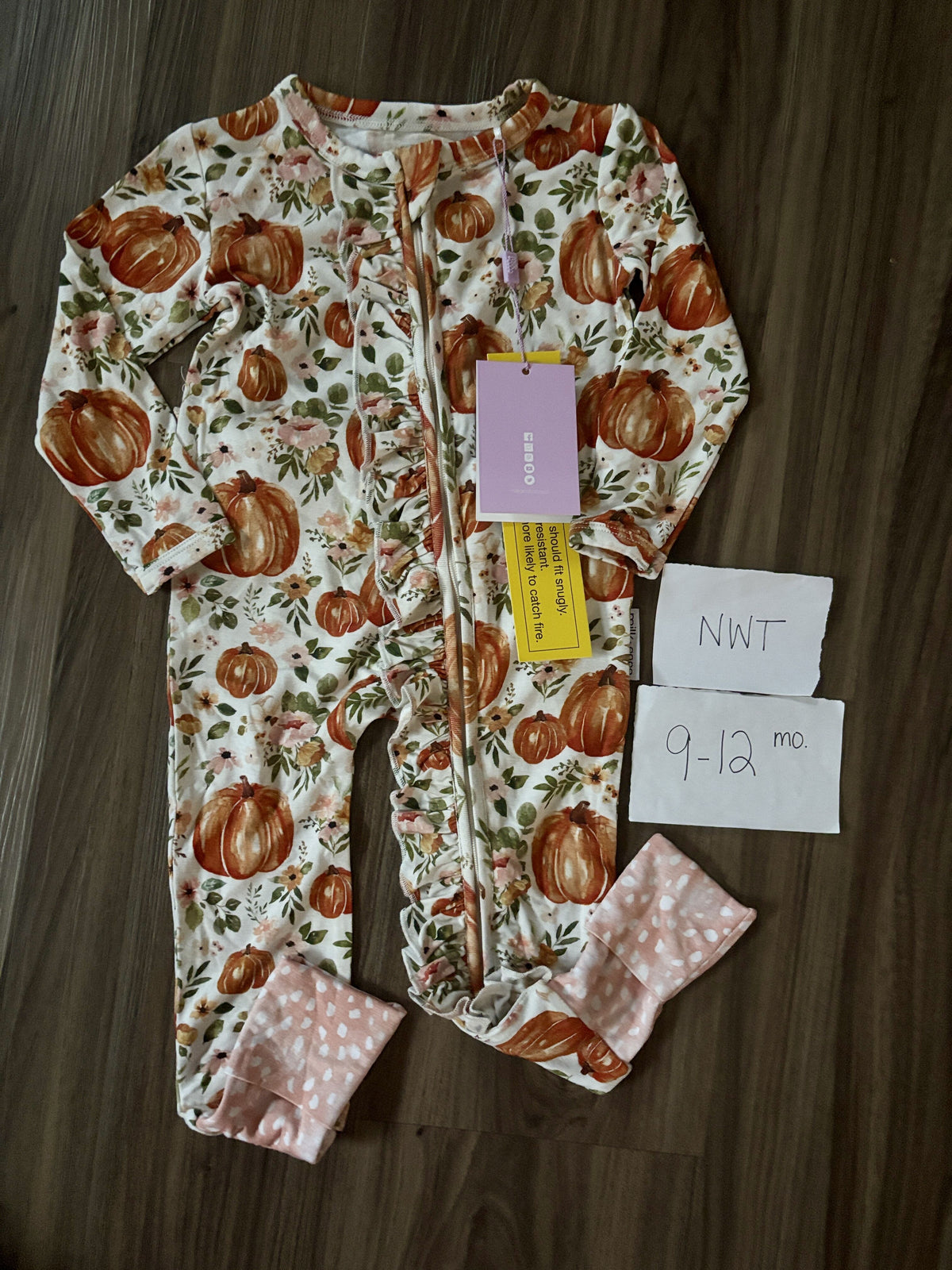 #138 - 9-12 Mo NWT Bamboo (Milk + Coco) Pumpkin Zippy