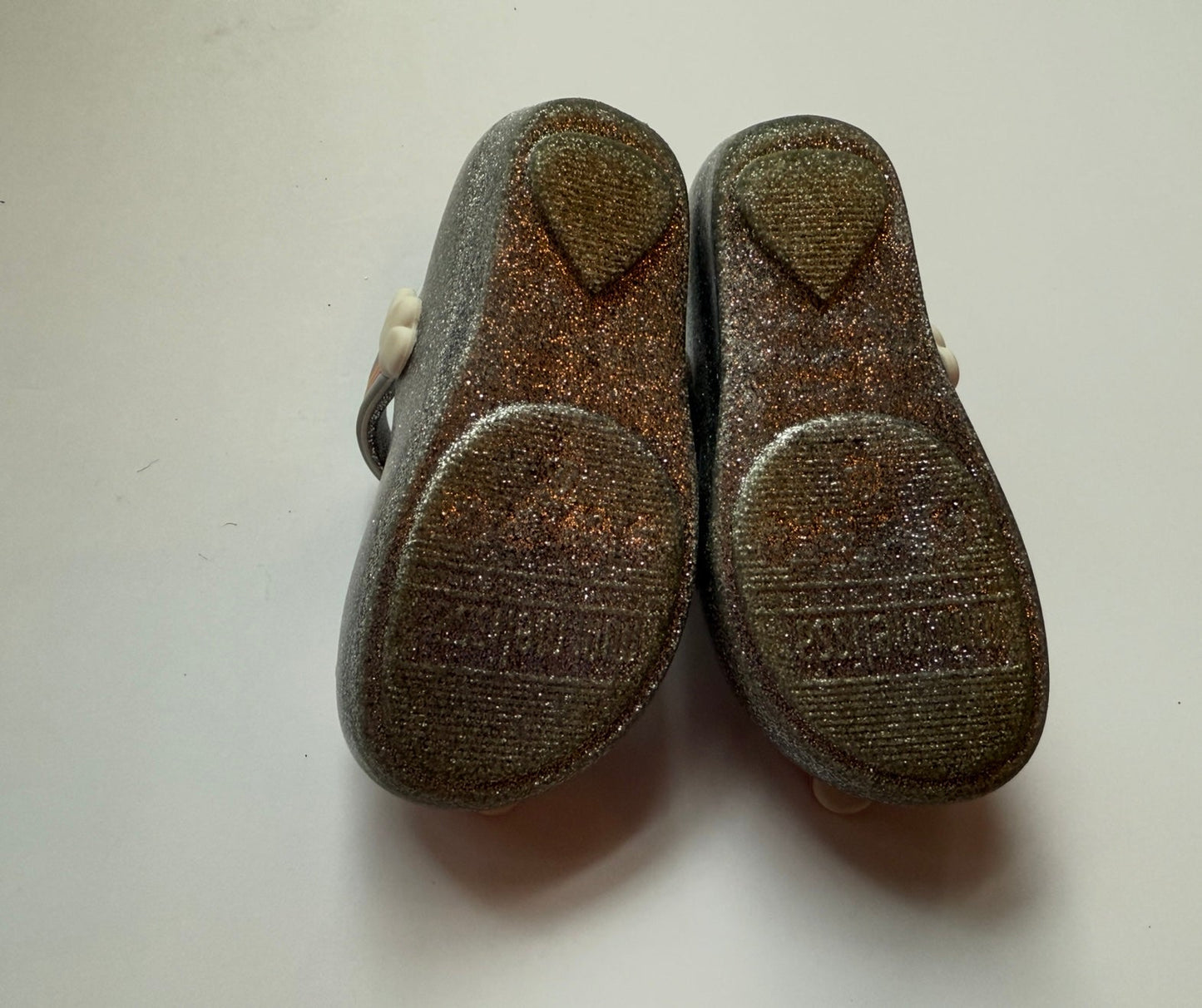 #180 Girls Shoe 7 Mini Melissa Silver Sparkle Unicorn ( 2 available)