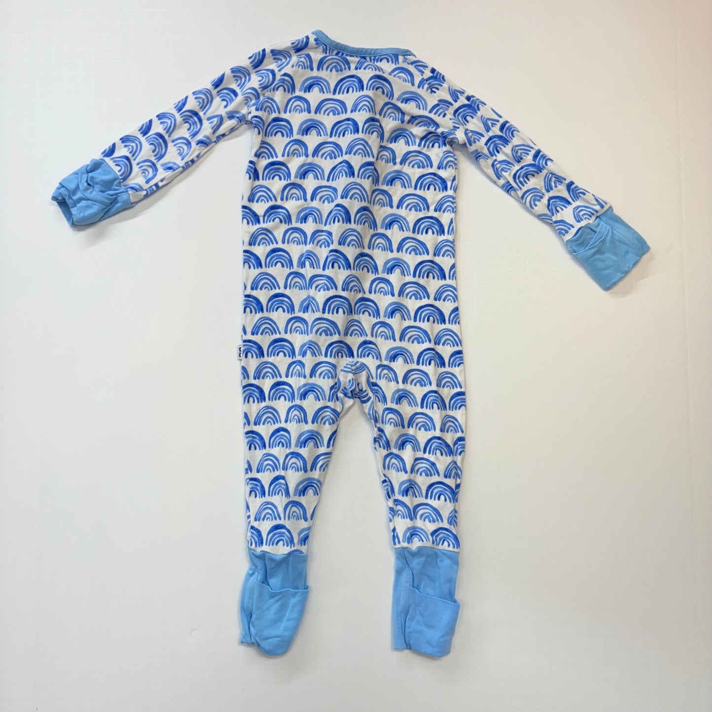 Seller 189 Baby 3-6m Little Sleepies Blue Rainbows Zippy Like New