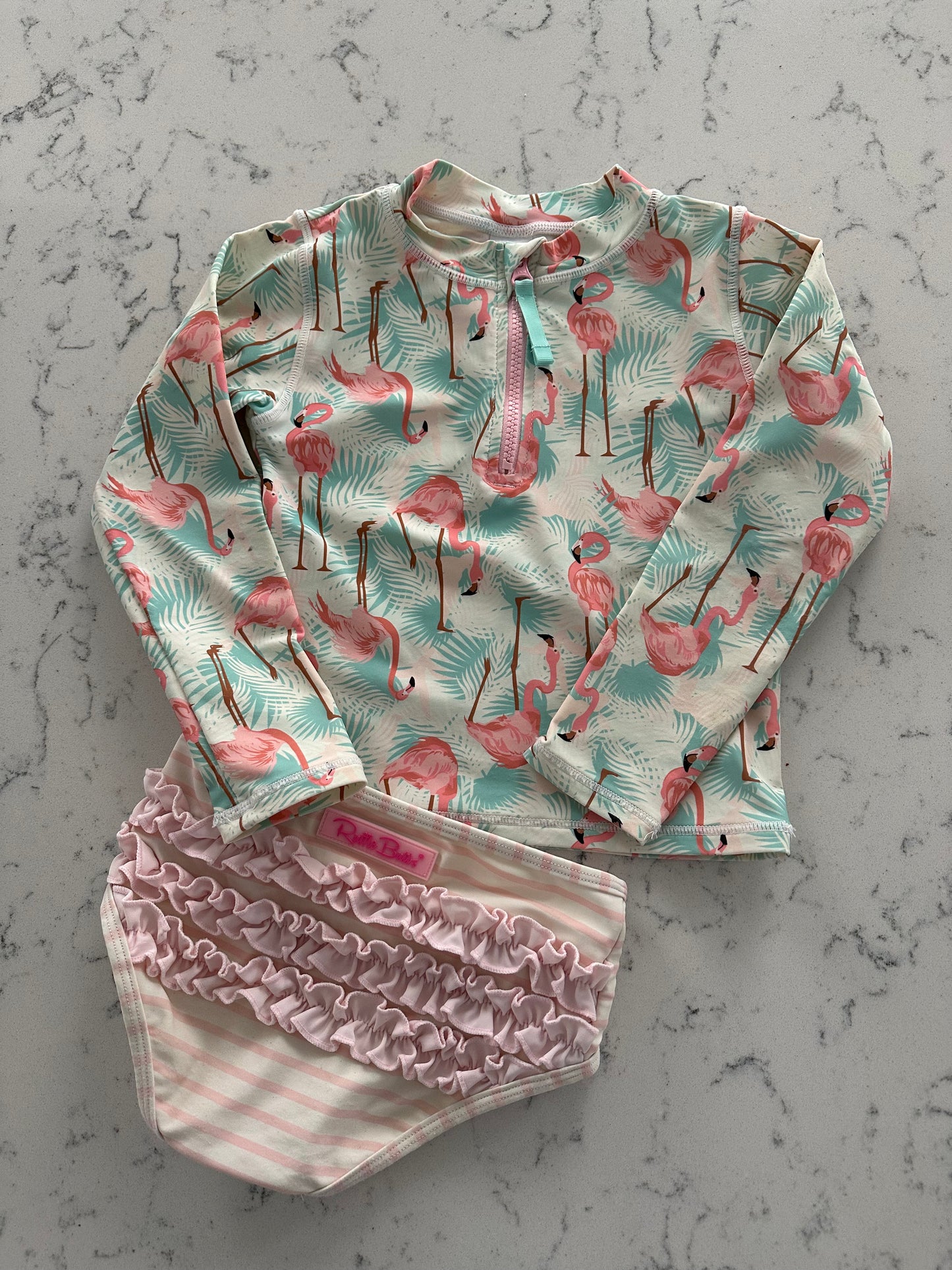 Seller 42, Rufflebutts Rashguard Swim, Pink Flamingos, EUC, Girls 5T