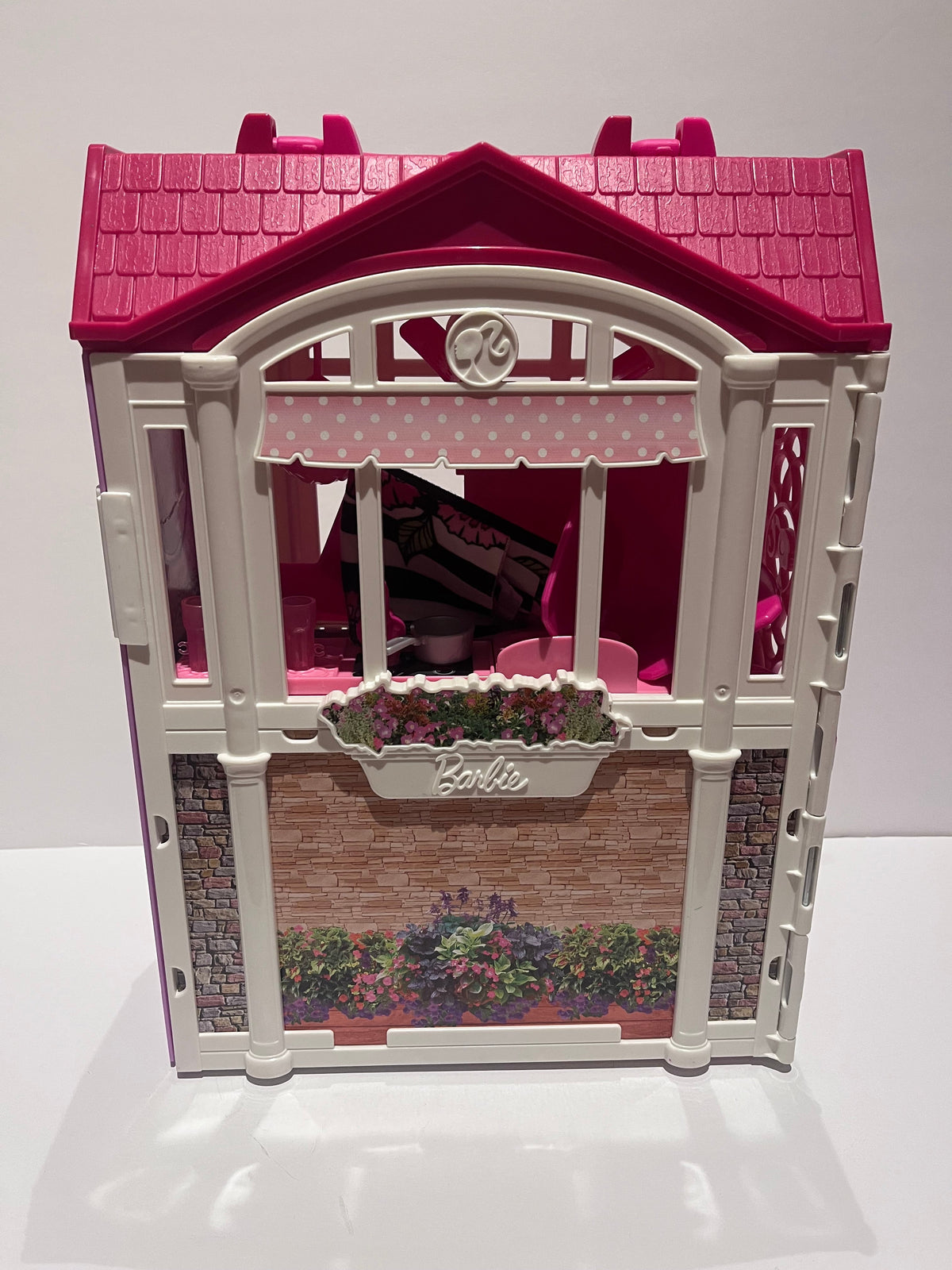#125 Barbie Getaway House