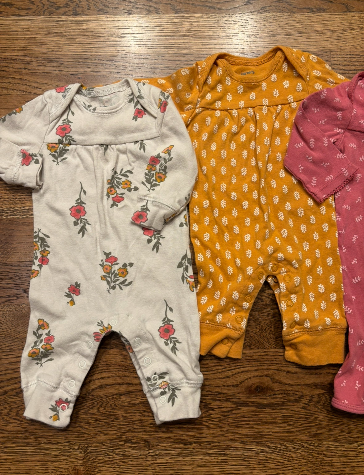 Seller #195 - *REDUCED* Bundle of 4 Carter’s Girl One Piece Outfits - Size 3 Months