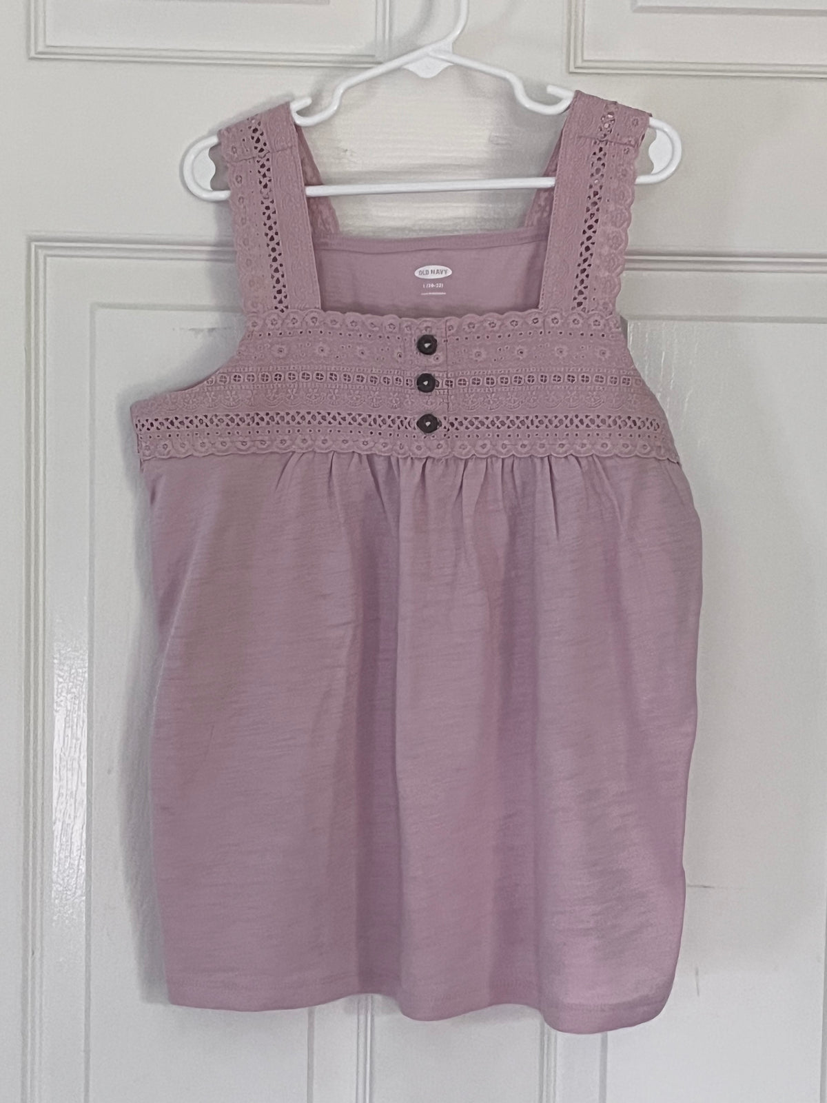 #125 Girls Old Navy Tank Size 10-12