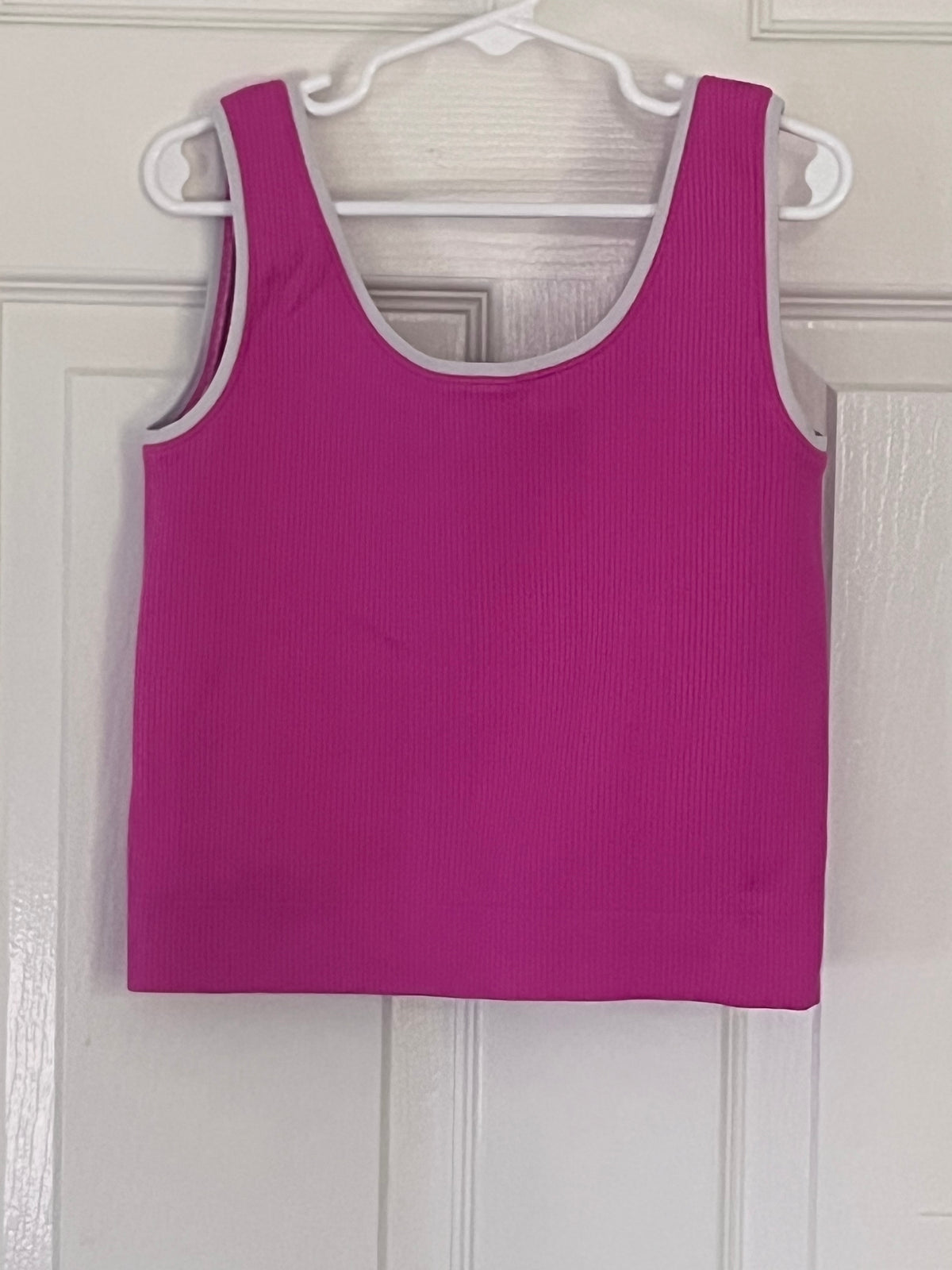 #125 Girls Athleta Girl Ribbed Athletic Tank Size 12
