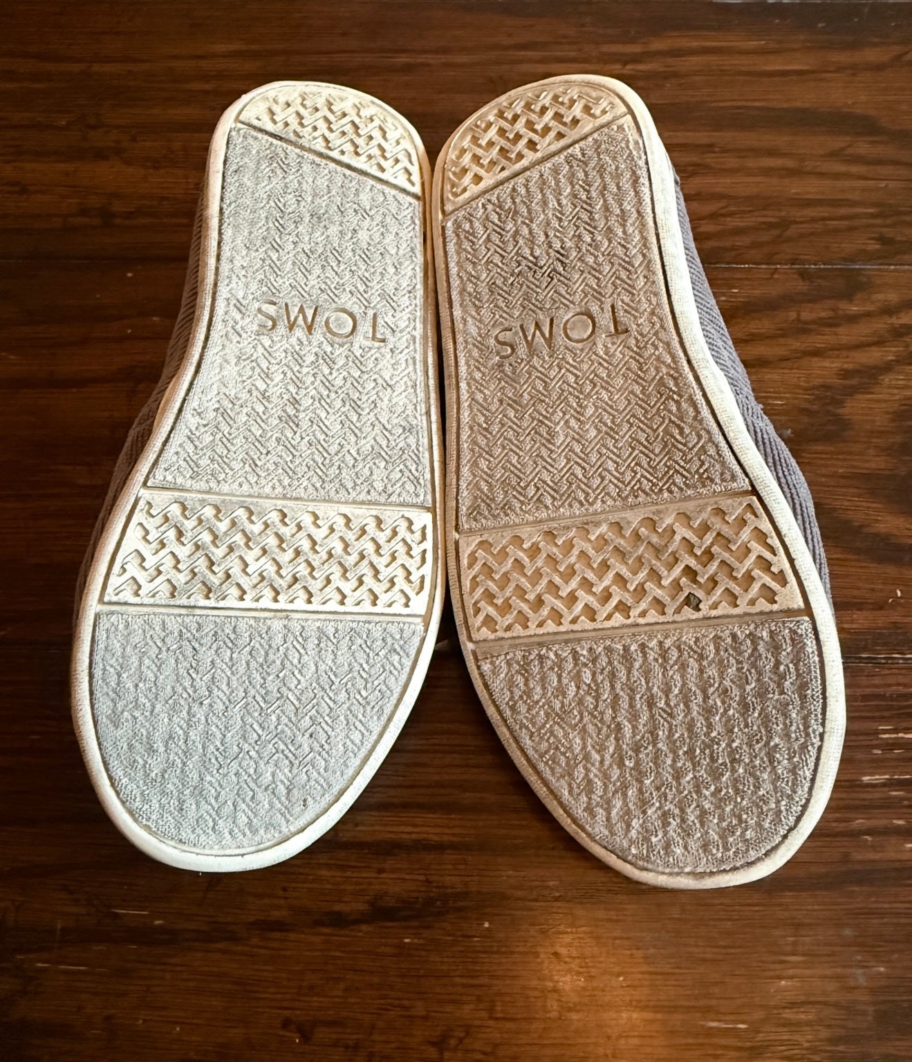 #180 Girls Shoe 9 Gray Corduroy Toms Loafers