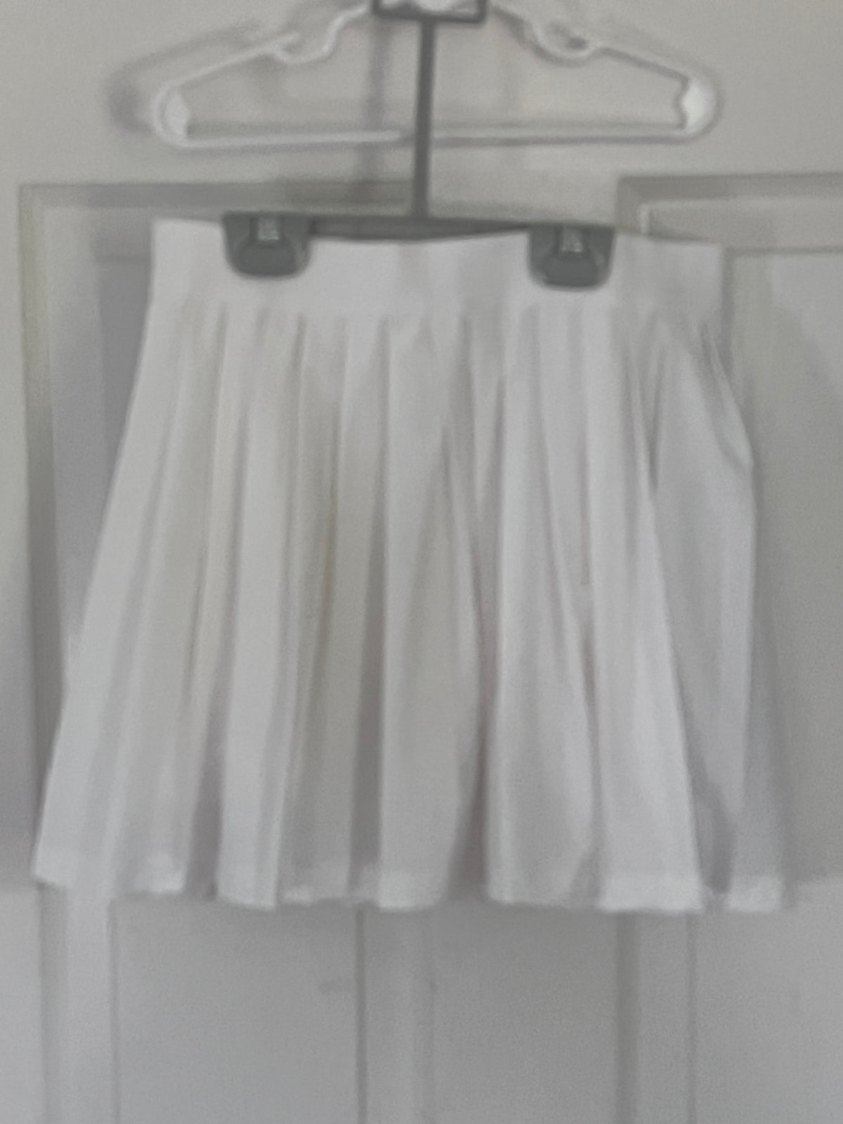 #125 Girls Athleta Girl Pleated Athletic Skort Size 14