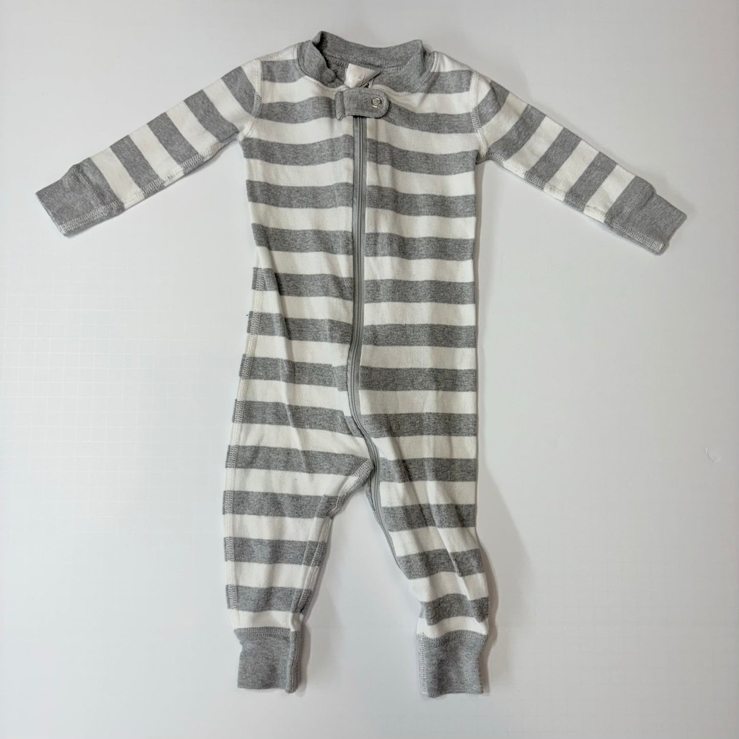 Seller 189 Gender Neutral 6-12m (70cm) Hanna Andersson Zip Sleeper - Gray/White Stripe GUC