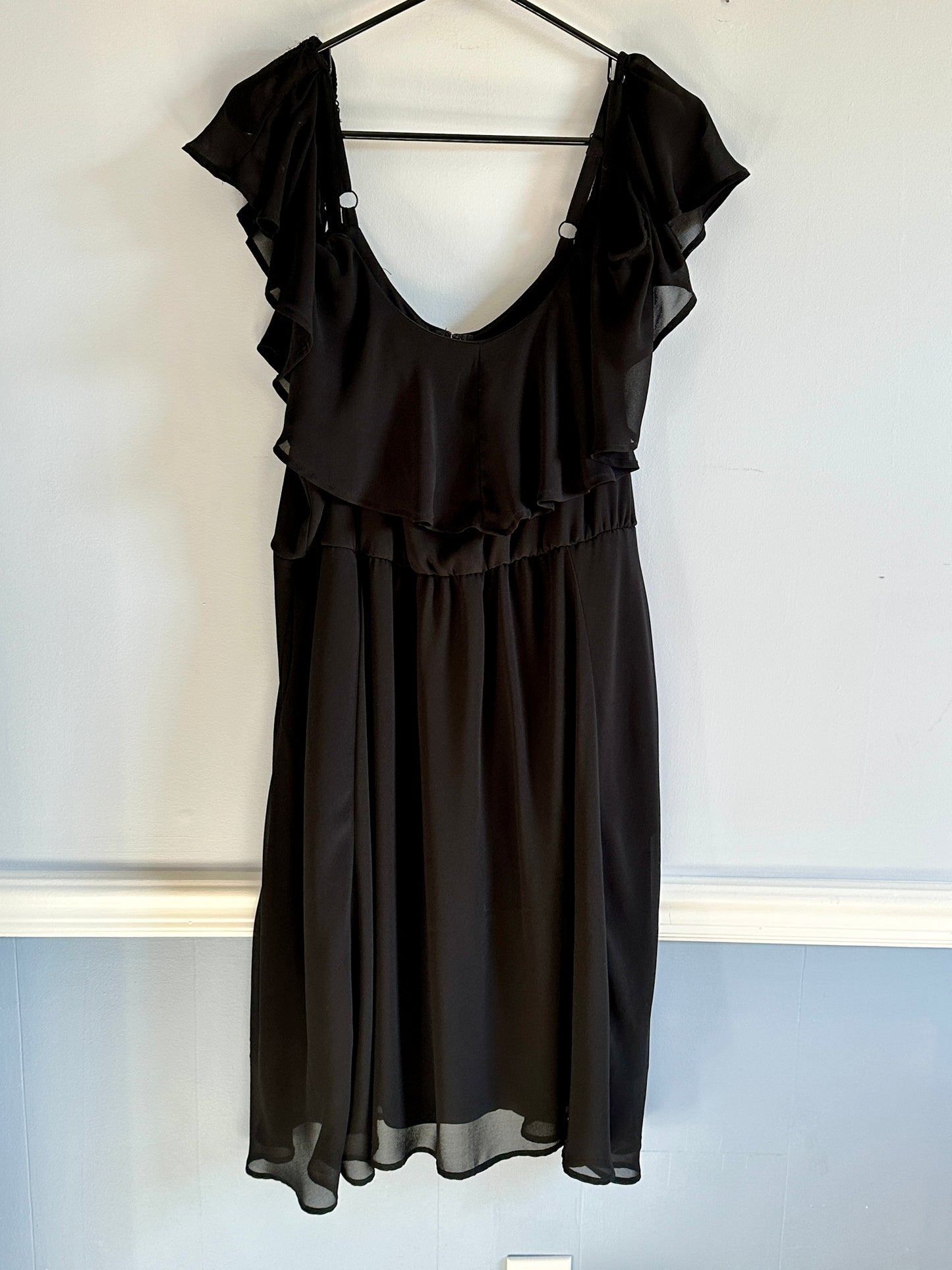#26 Torrid Black Dress Women's 14 (fits more like a 16)