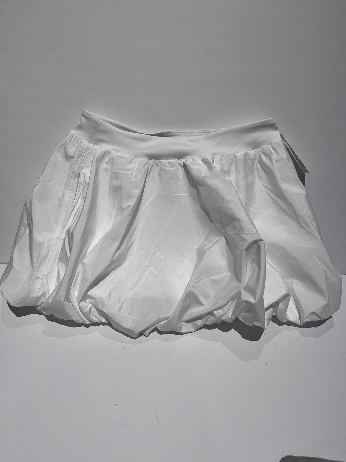 #125 NWT Girls Athleta Girl Bubble Hem Skirt w/shorts under Size 12