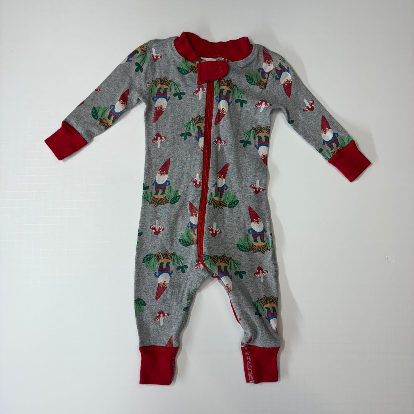 Seller 189 Gender Neutral 3-6m (60cm) Hanna Andersson Zip Sleeper - Gray Gnomes GUC