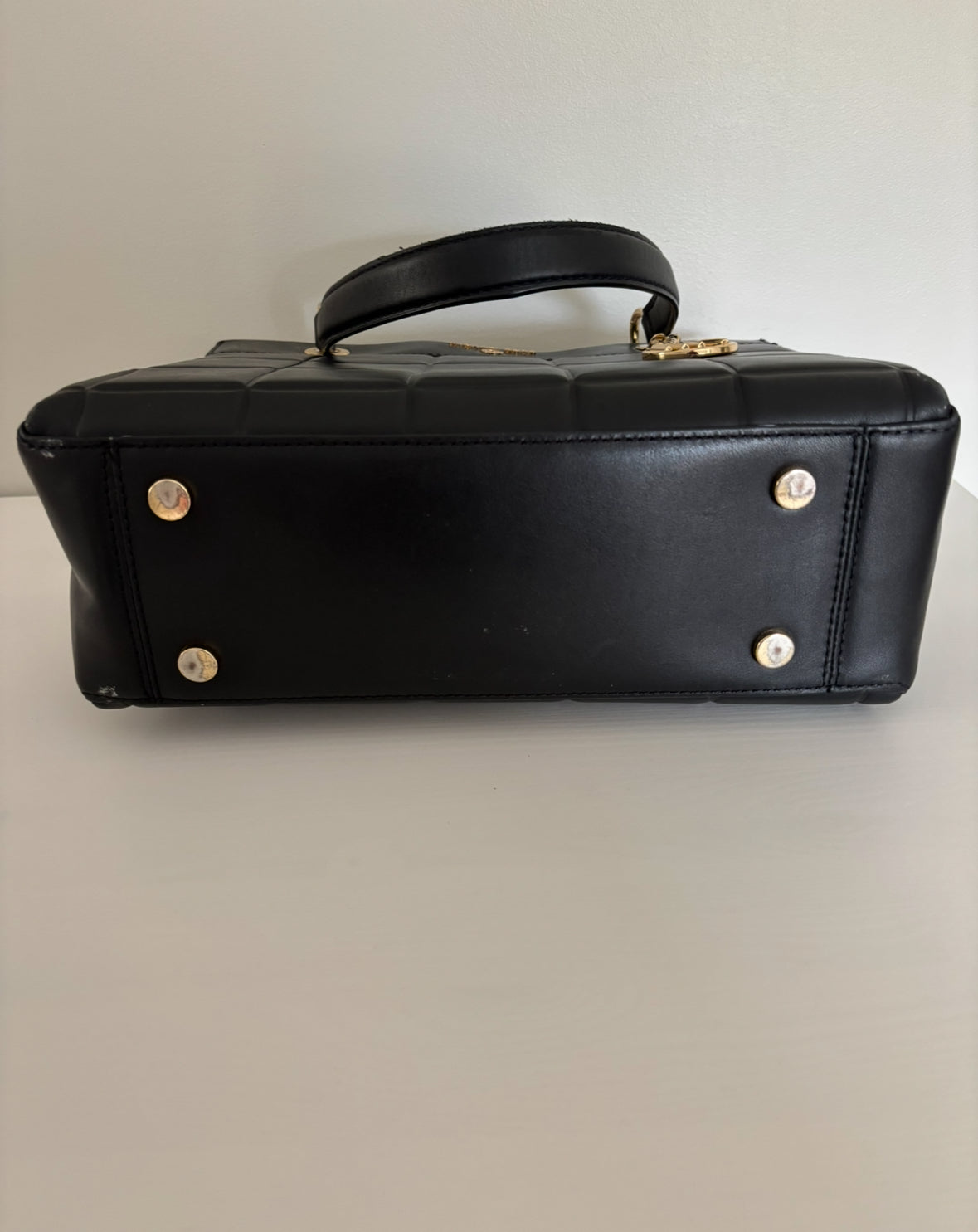 Seller #195 - *REDUCED* Michael Kors Black Susan Medium Quilted Leather Satchel