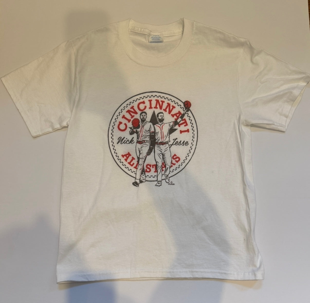 #41 | Reduced! |Boys Medium | NWOT Cincinnati Reds Shirt