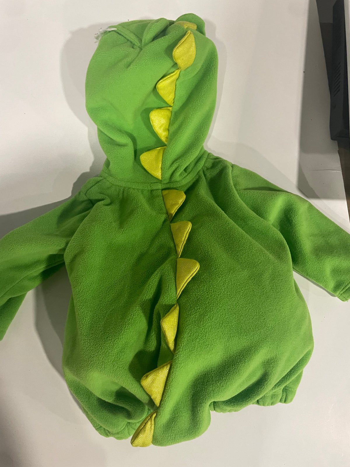 #83 0-6 months Croccodile Costume