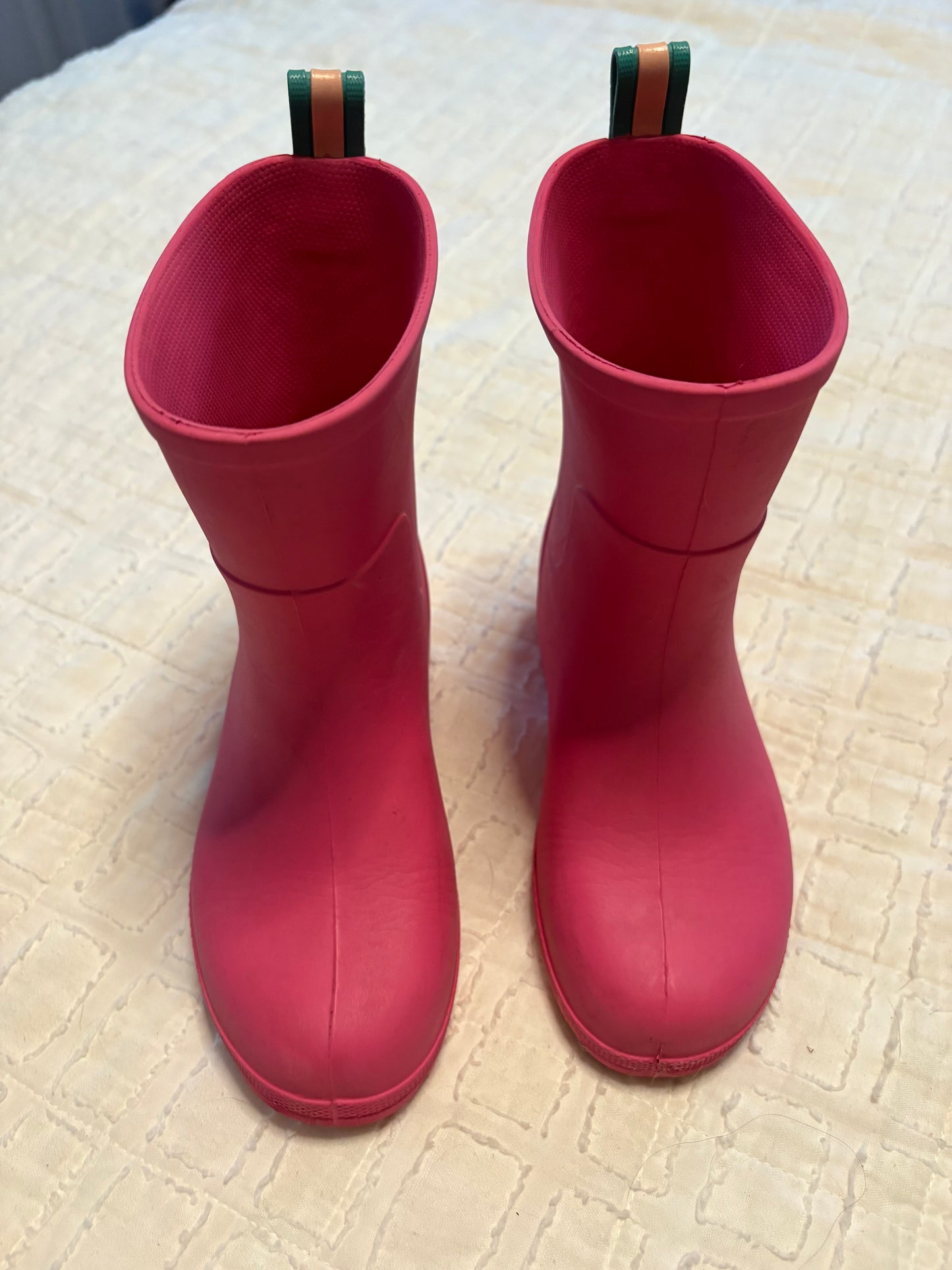 Seller 47 Totes Rainboots,Sz 11-12, GUC