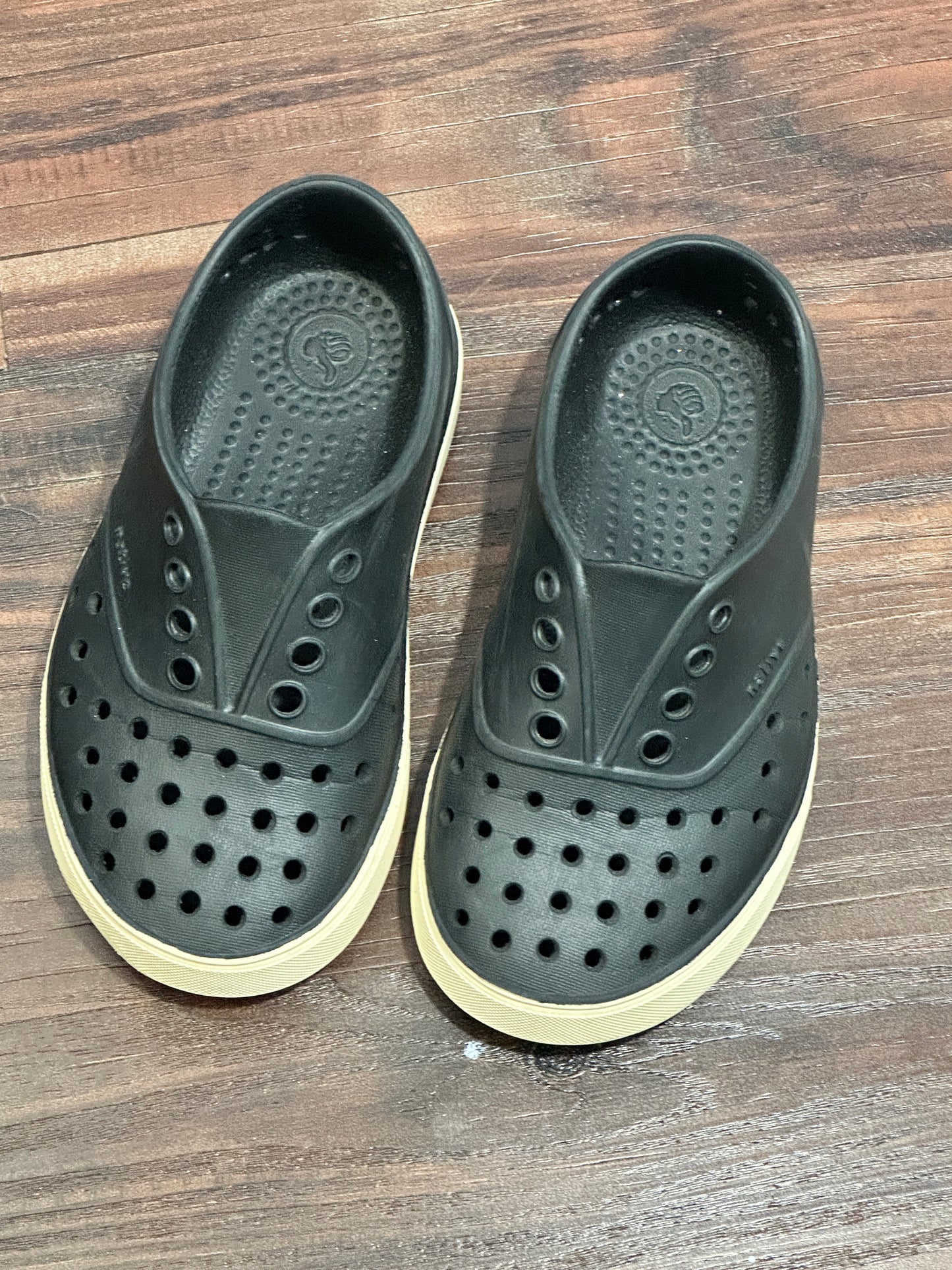 #26 Natives Black Shoes size 10