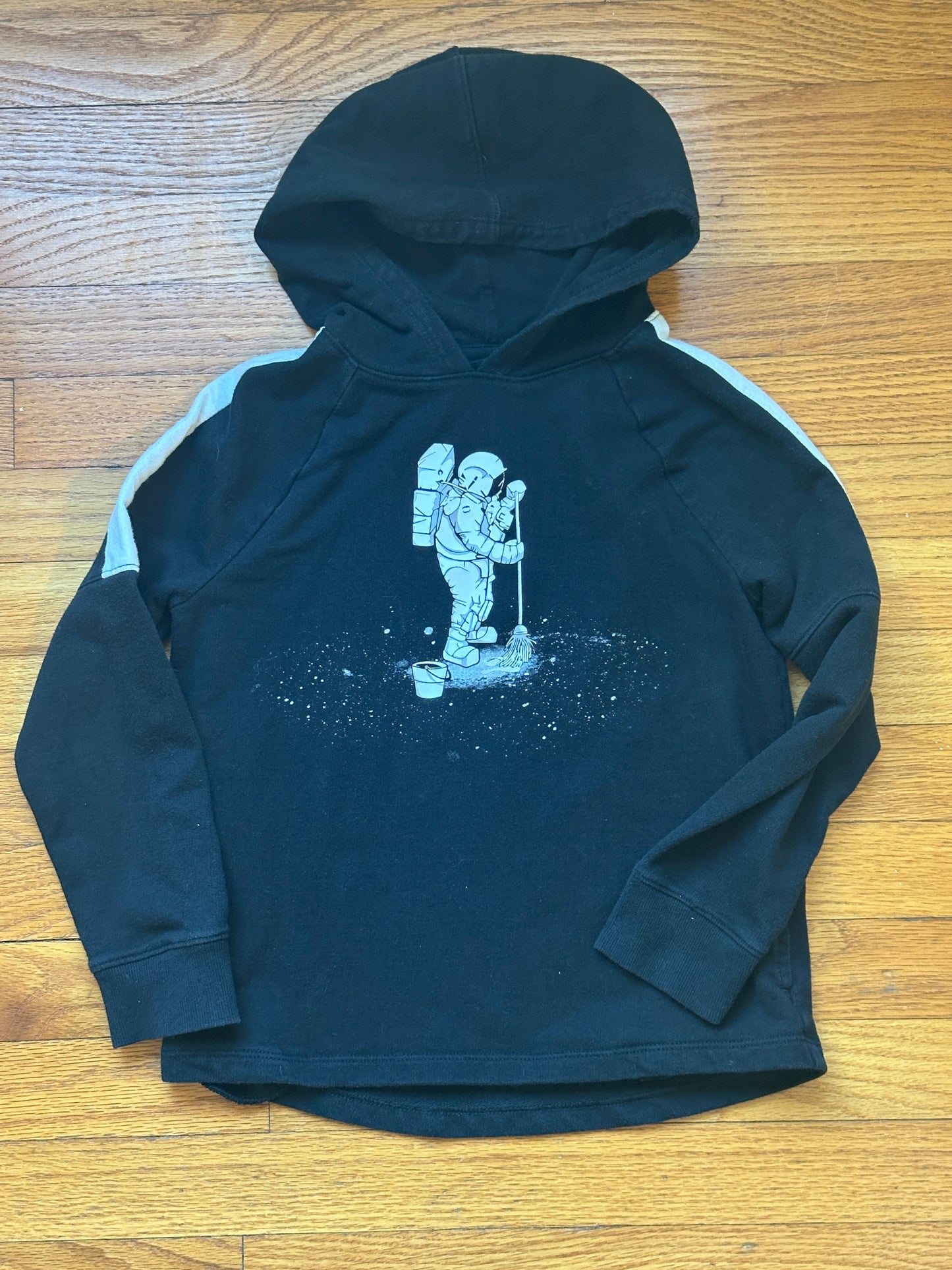 #186 Cat&Jack Astronaut Sweatshirt - kids S(6/7) - VGUC