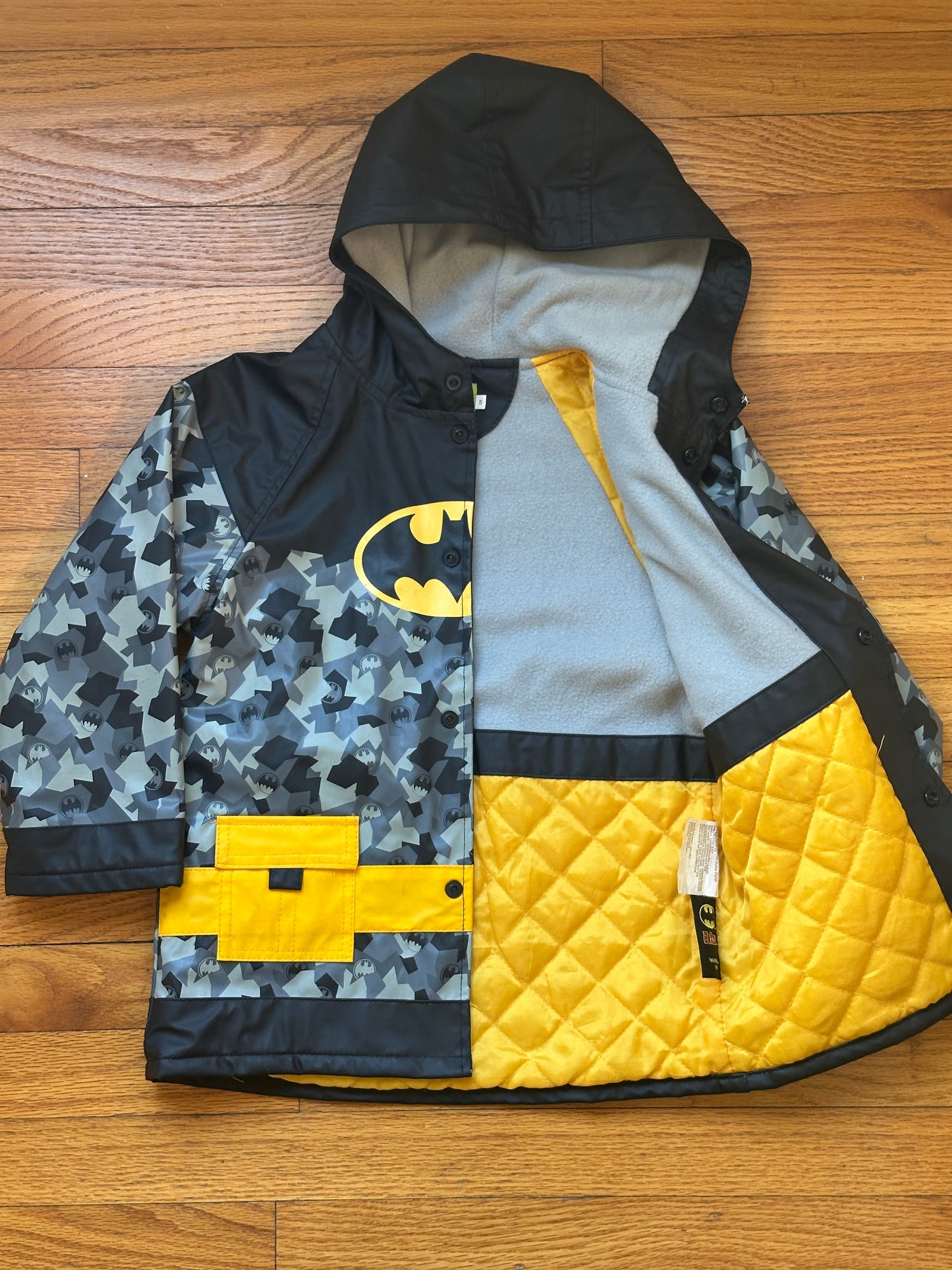 #186 Western Chief Batman Fleece-Lined Water-Resistant Jacket - boys 5 - EUC