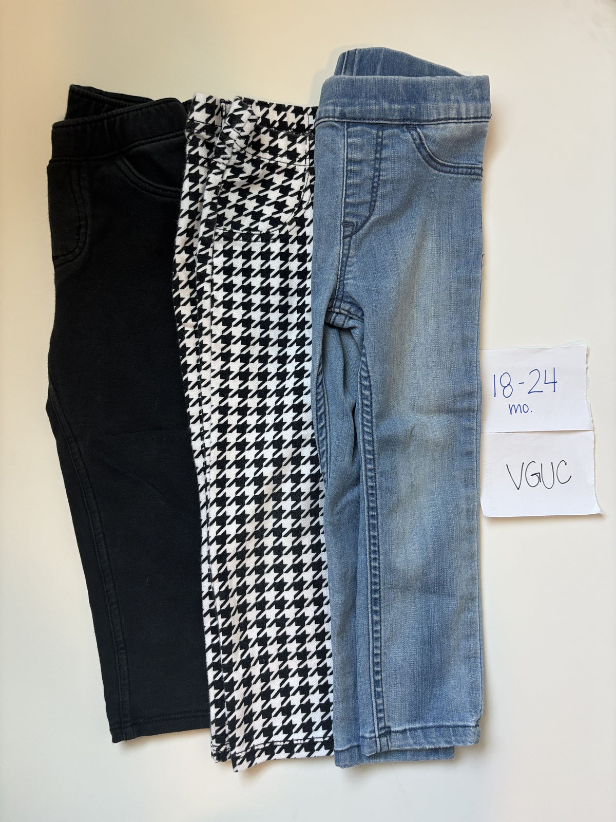 #138 - 18-24 Mo VGUC (3) Pants (2 jeans, 1 houndstooth)