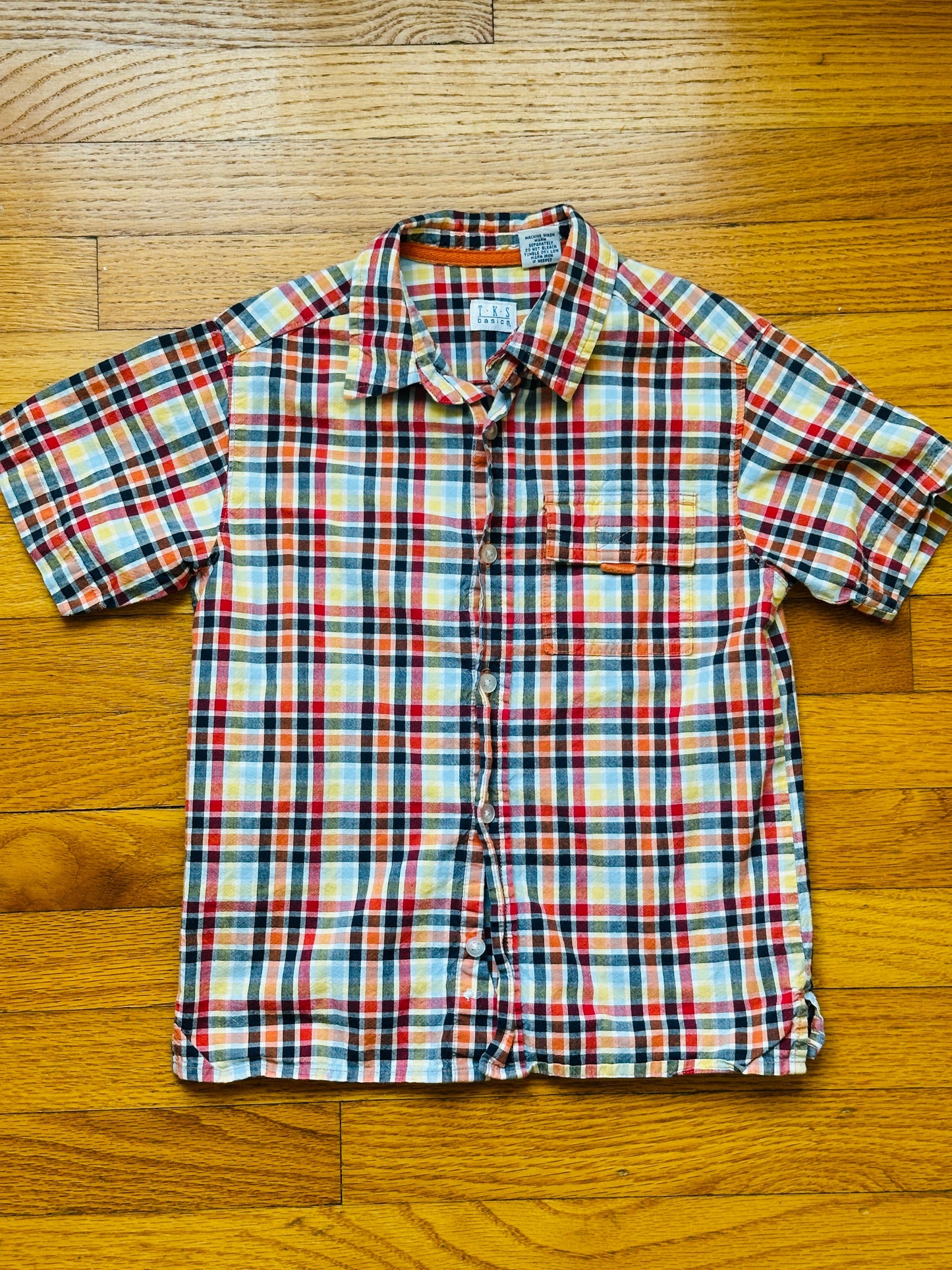 #186 TKS Basics Plaid Button-Down - boys 7 - VGUC