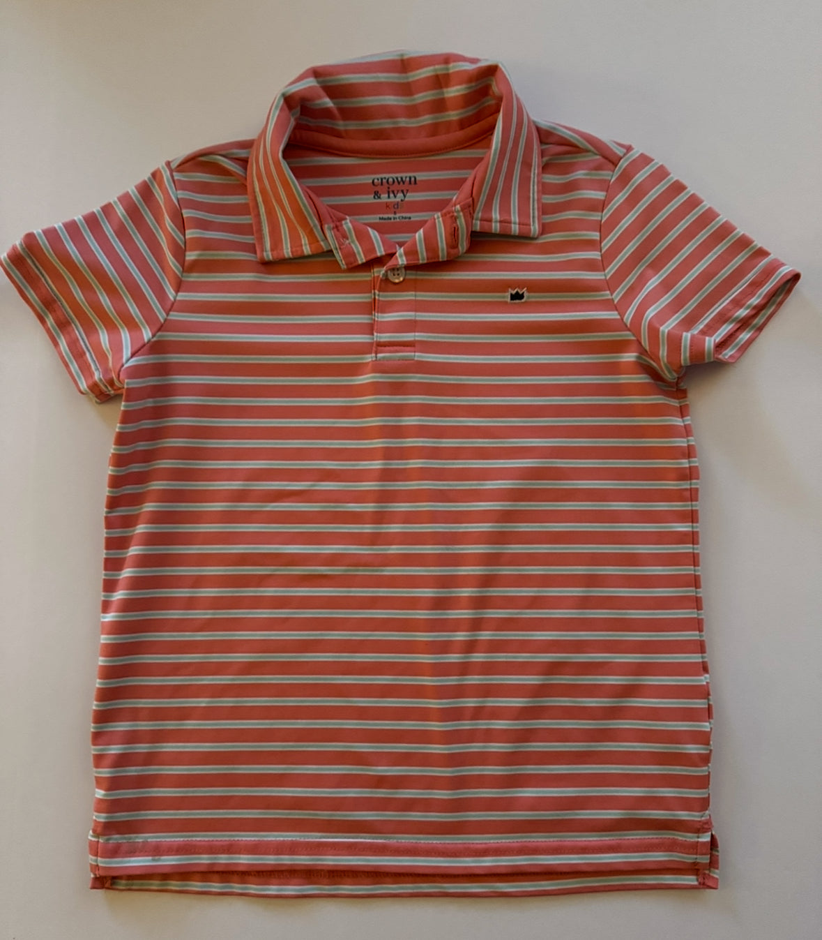 REDUCED #92 Boys 5 t crown and ivy button collar summer