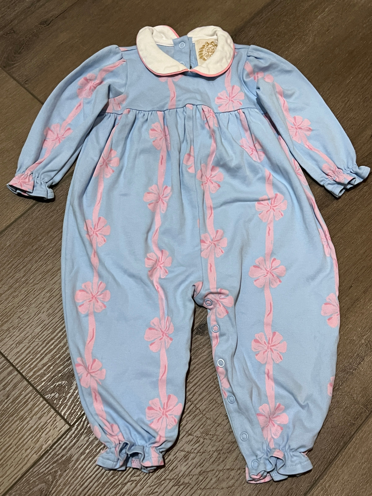 #90 TBBC girls bow outfit, 18-24 mos