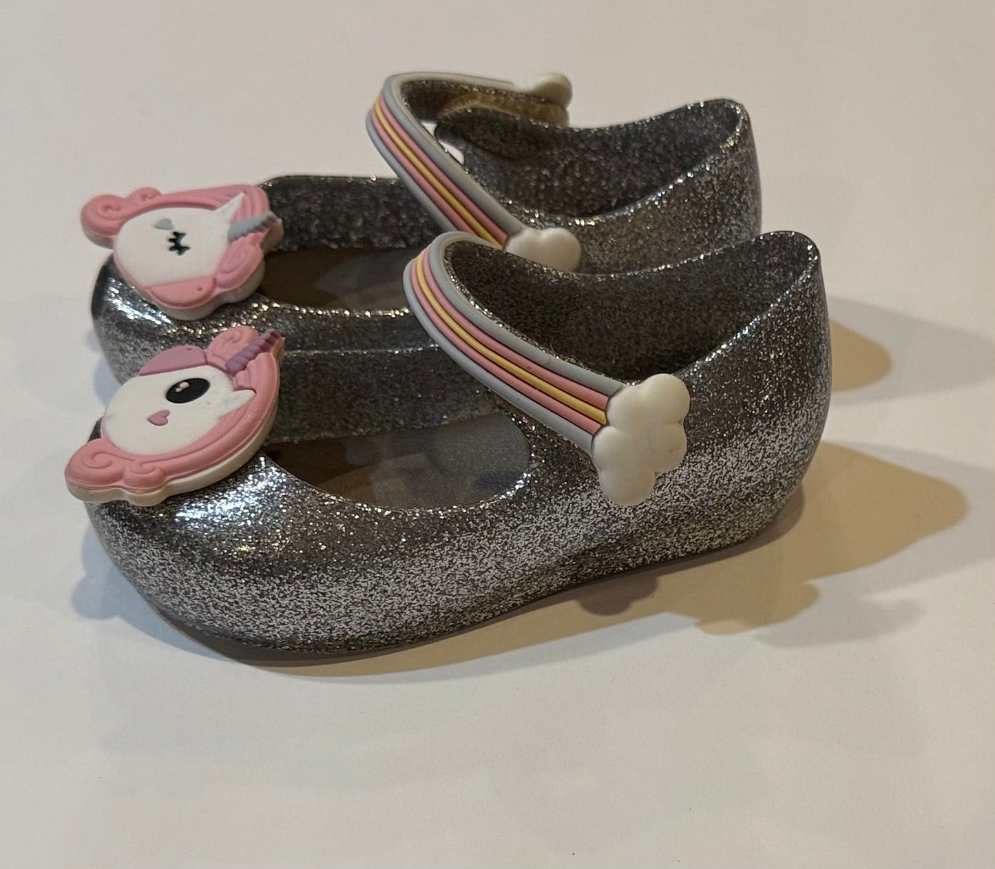 #180 Girls Shoe 7 Mini Melissa Silver Sparkle Unicorn ( 2 available)