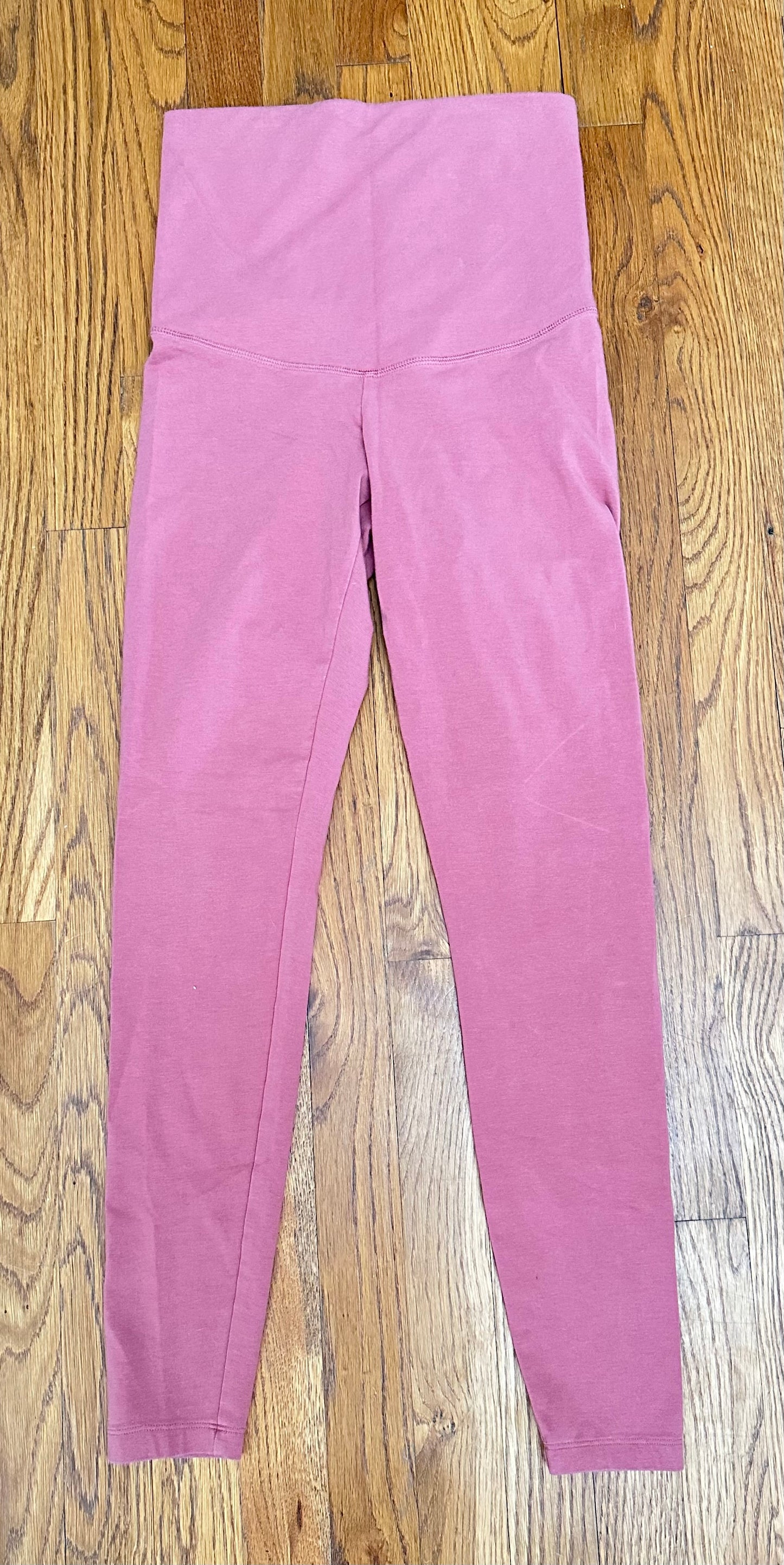 #65 Old Navy Maternity/Postpartum Small Pink Leggings