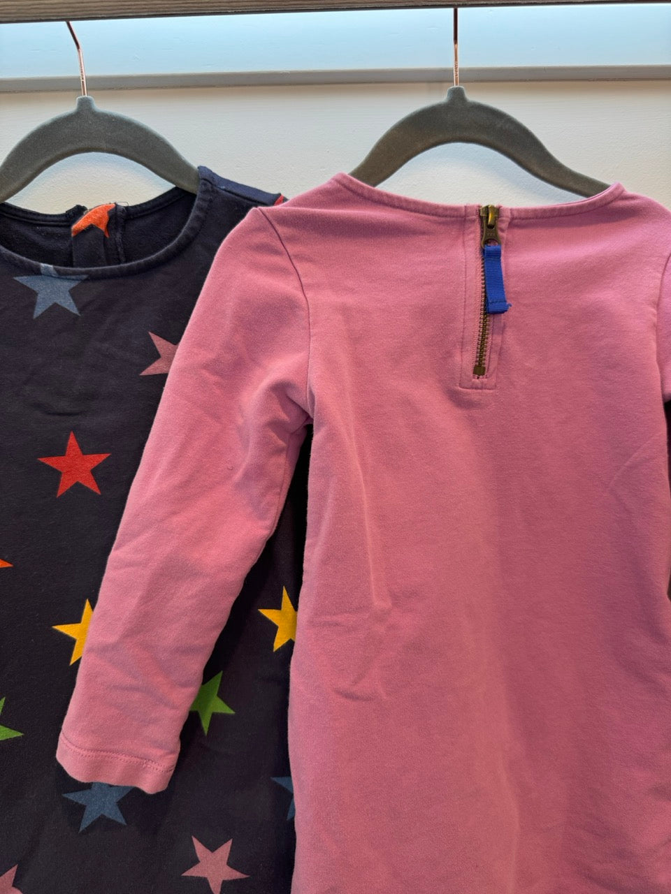 #82 Primary Dress Bundle (Rainbow Stars, Light Purple) with Pockets Girls Size 2T