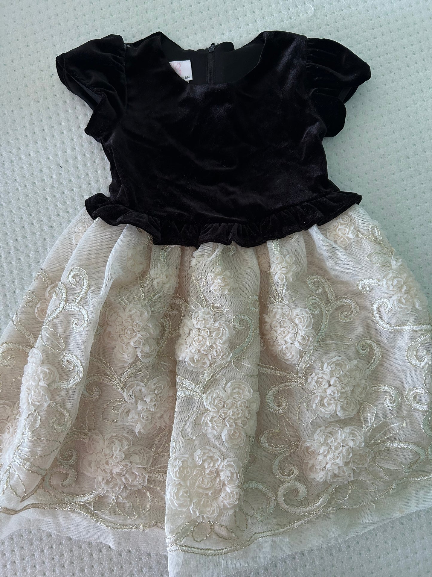 Seller #7 2T holiday velvet dress with lace detail
