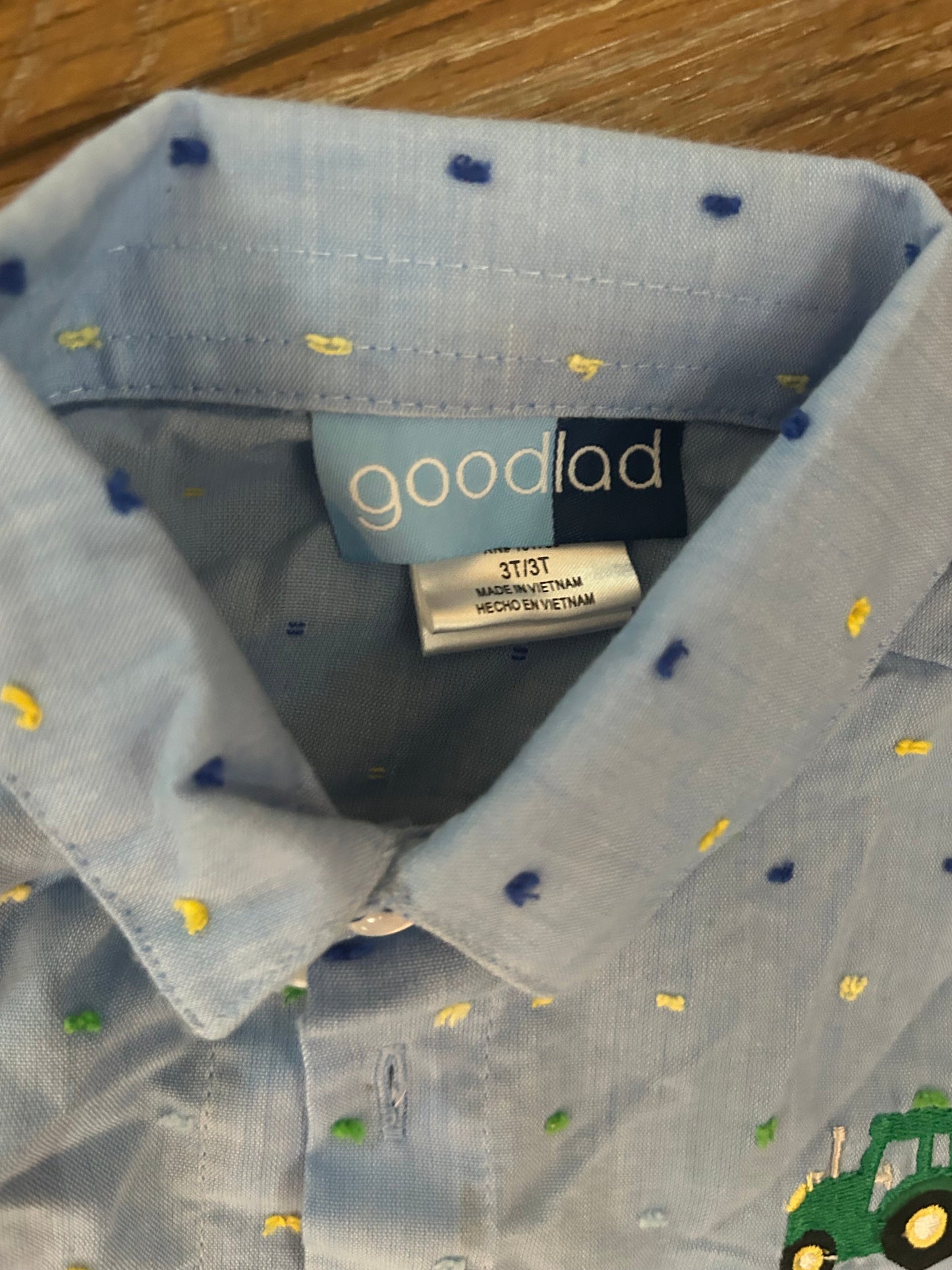 Seller #223 -boys 3T button up