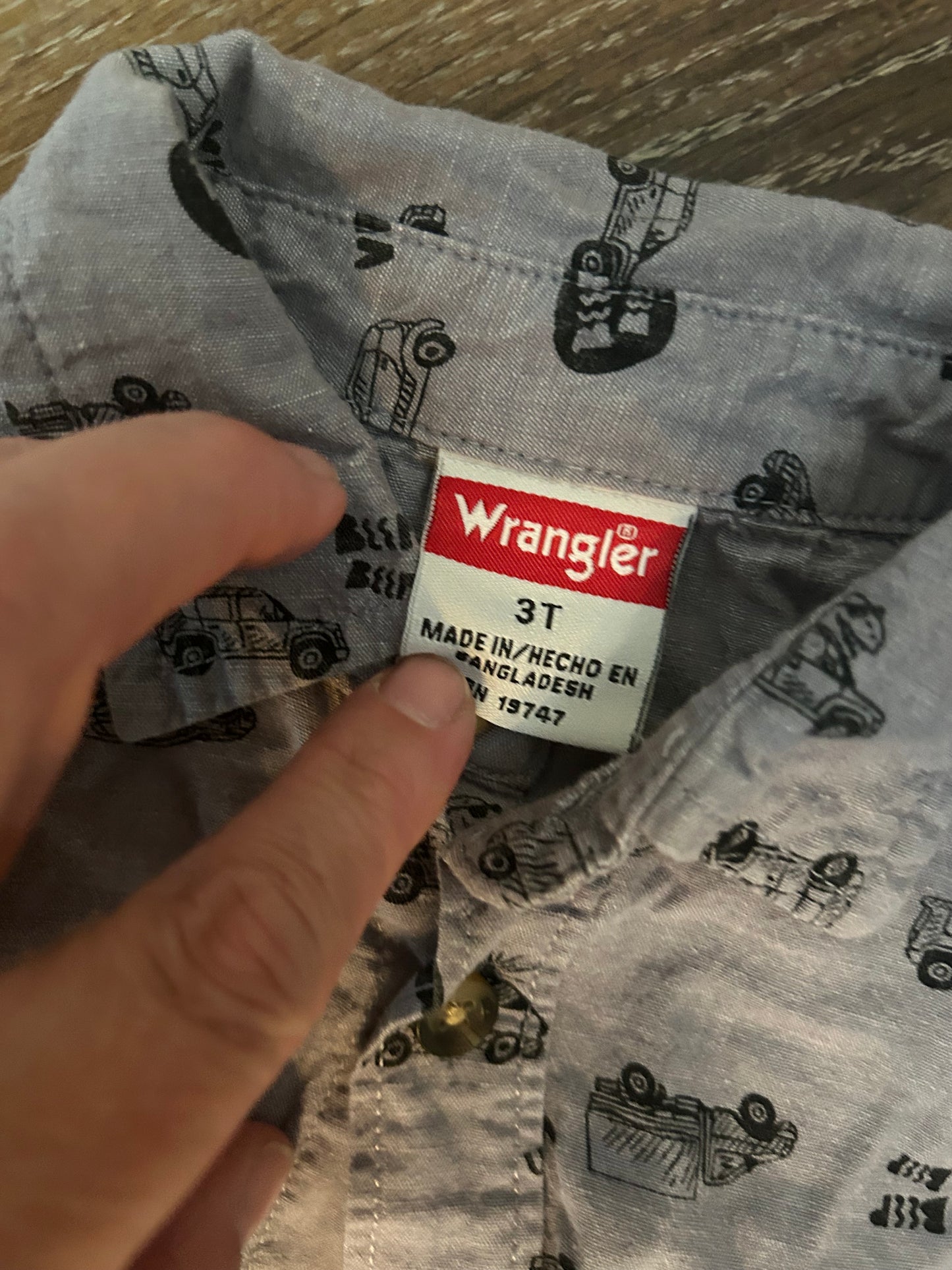 Seller #223 - long sleeve button up boys 3T