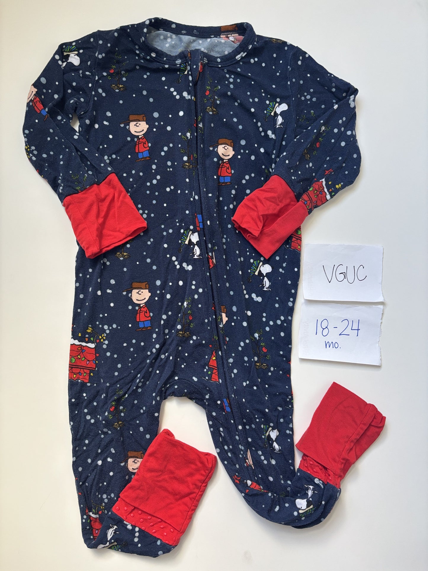 #138 - 18-24 Mo VGUC Bamboo Charlie's Project Charlie brown Christmas Zippy