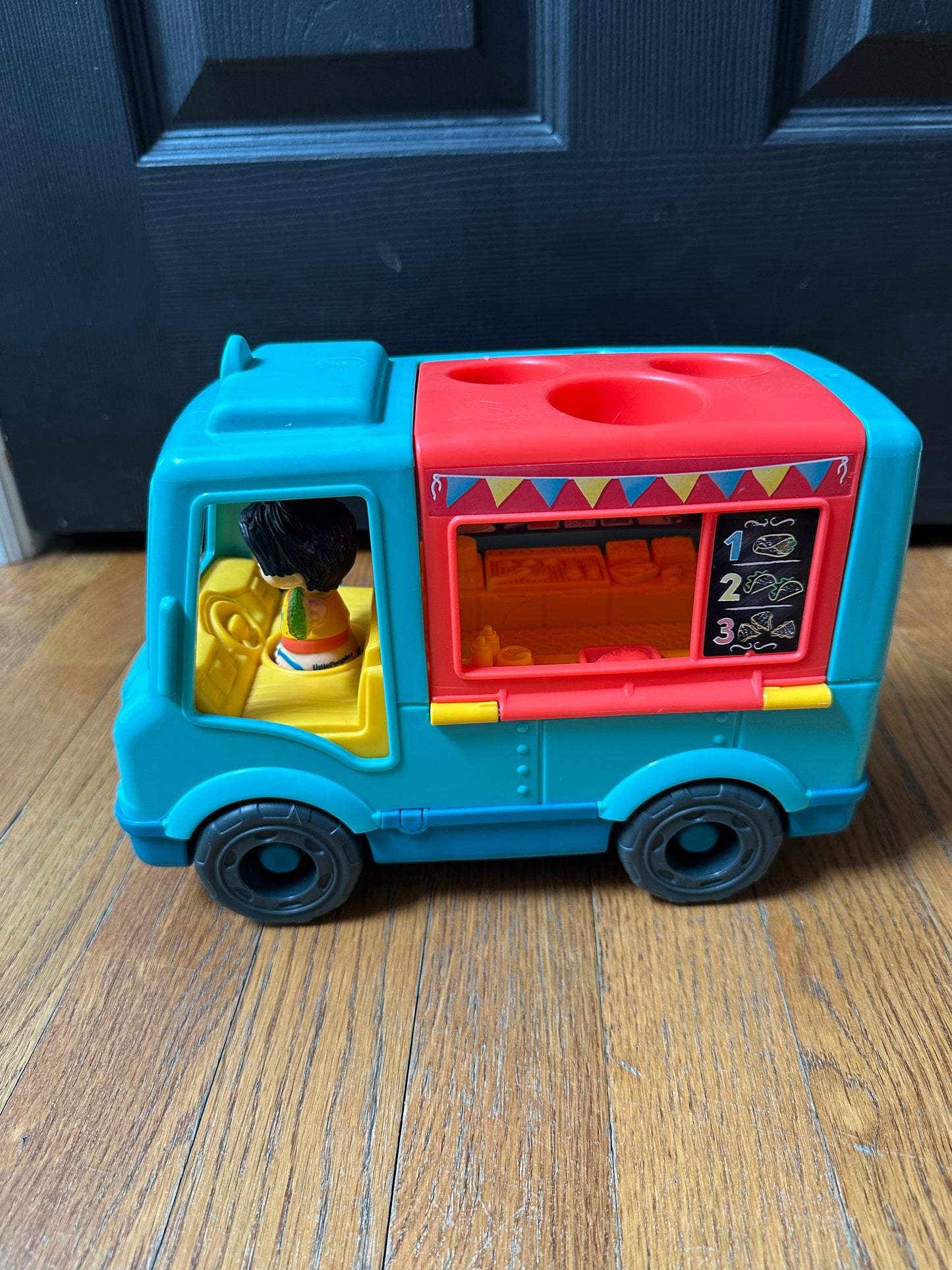 #65 Little People Taco Truck