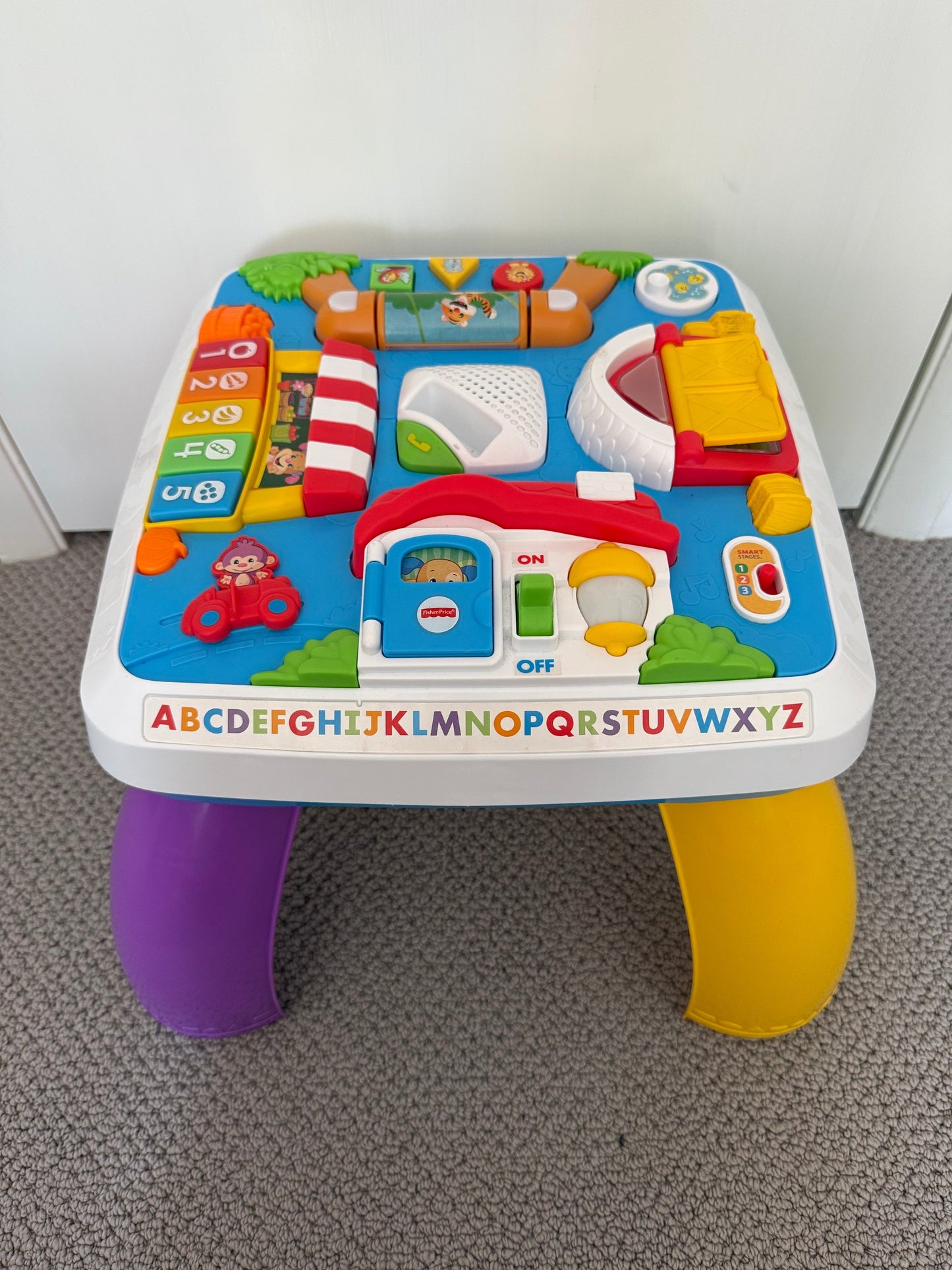 Seller 8 - Fisher Price activity table