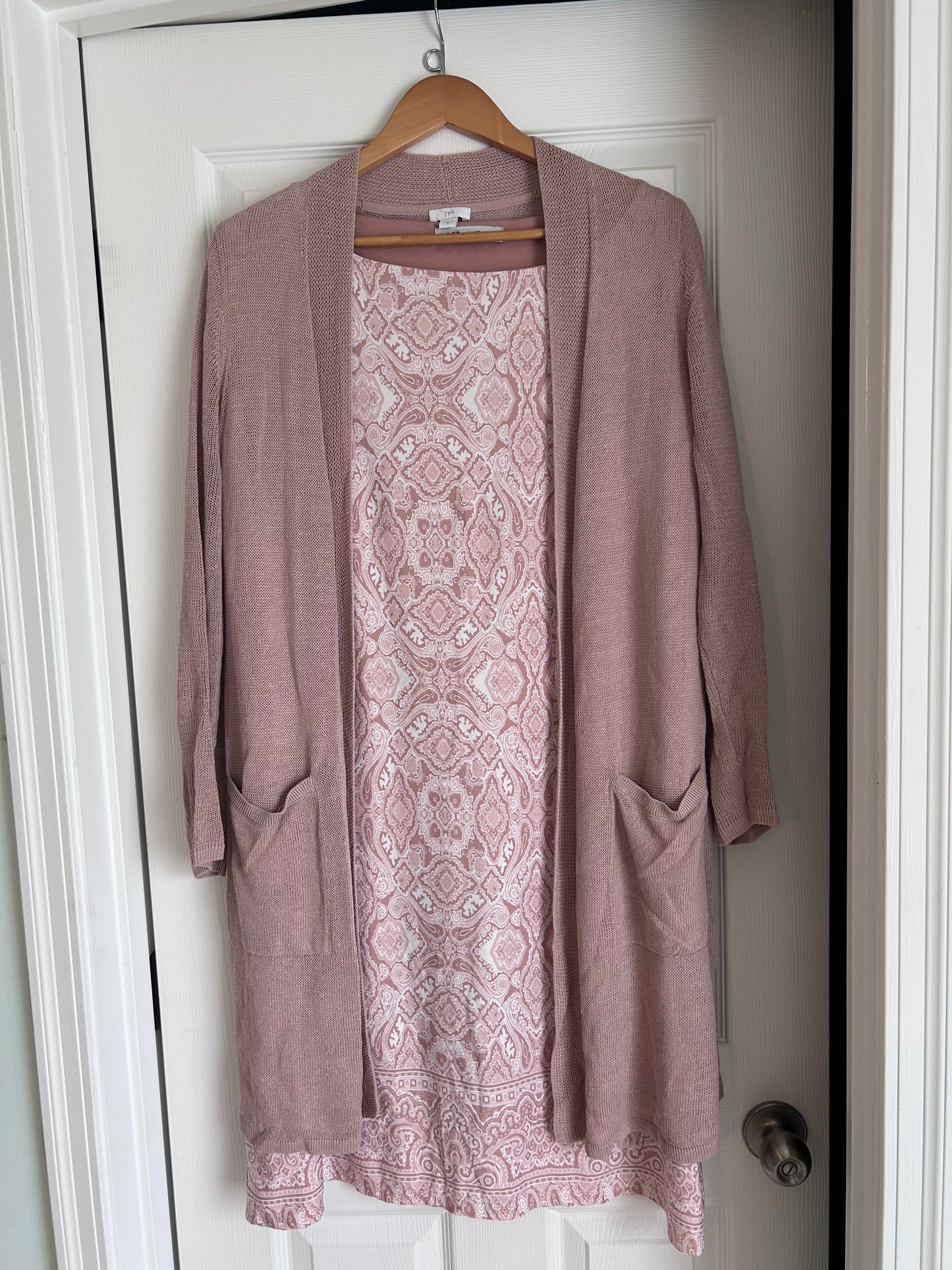 Seller #7 Women's XL dress and duster cardigan