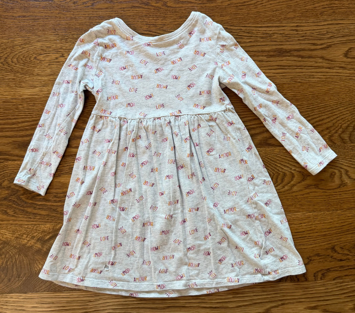53 - Girls 5T Old Navy Gray “Love” Long Sleeve Dress