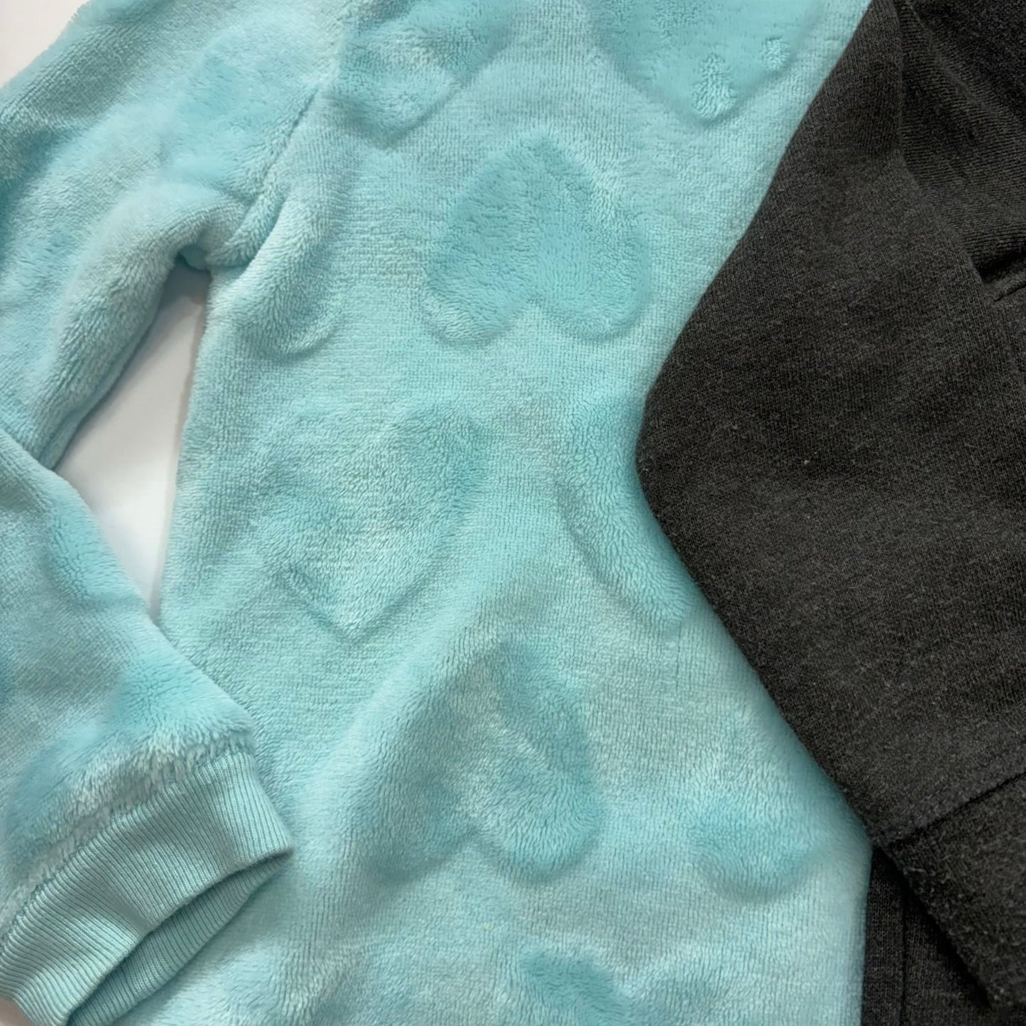 Seller 189 Girls 5T Long Sleeve Top Bundle (3) EUC