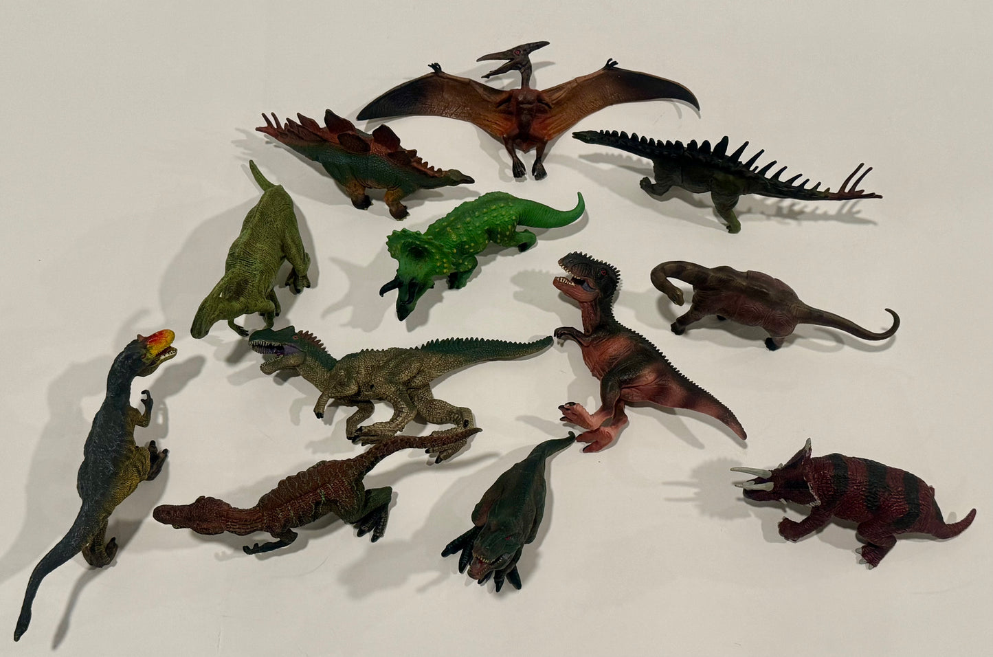 #187 Set of 12 Realistic Dinosaur Figures