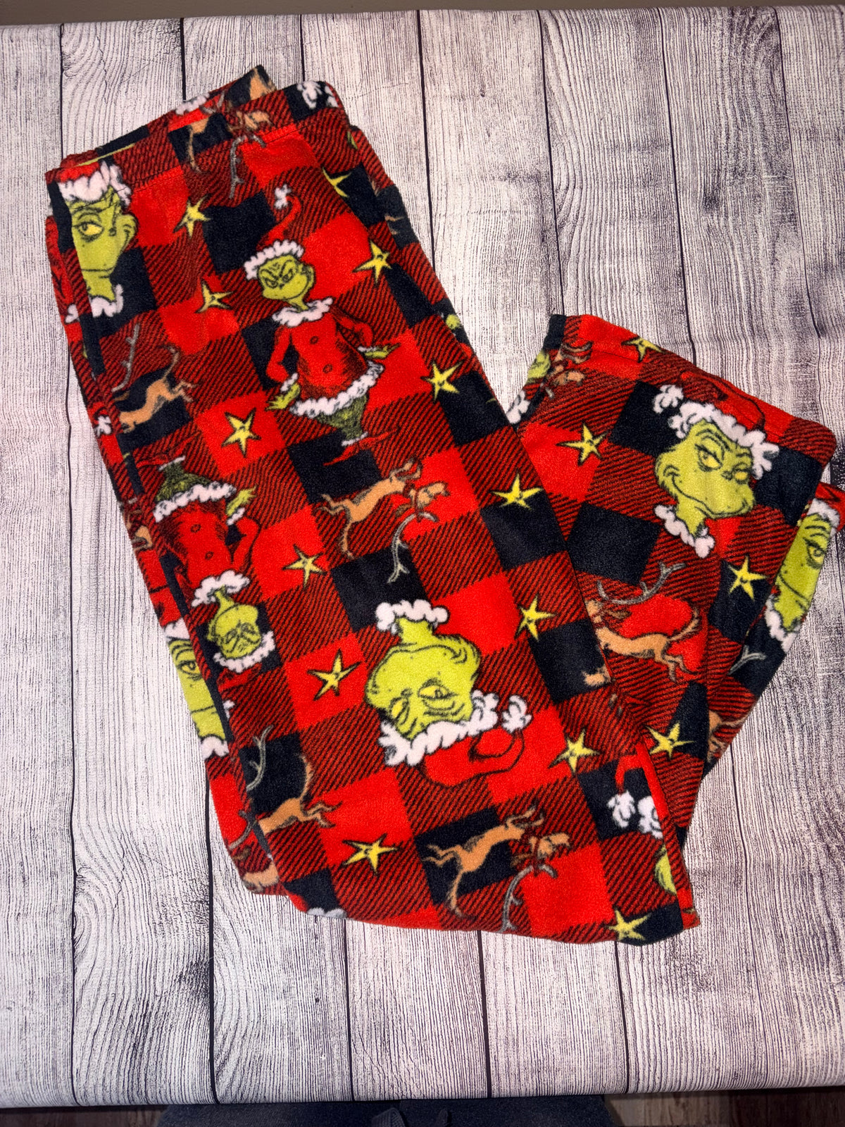 Seller 124 Dr. Seuss The grinch Medium Men’s Sleep Pants