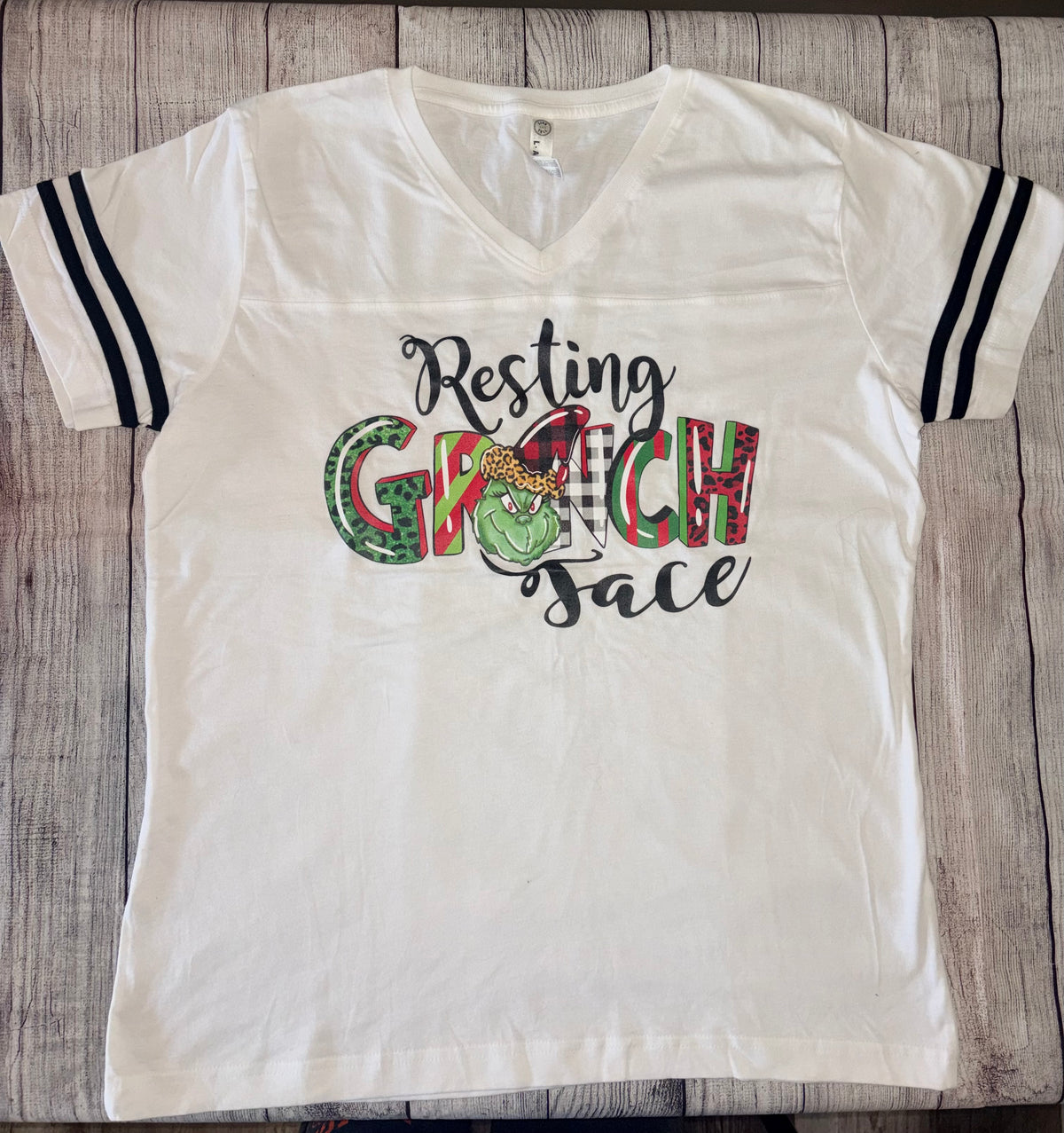 Seller 124 LAT The Grinch Large Women’s