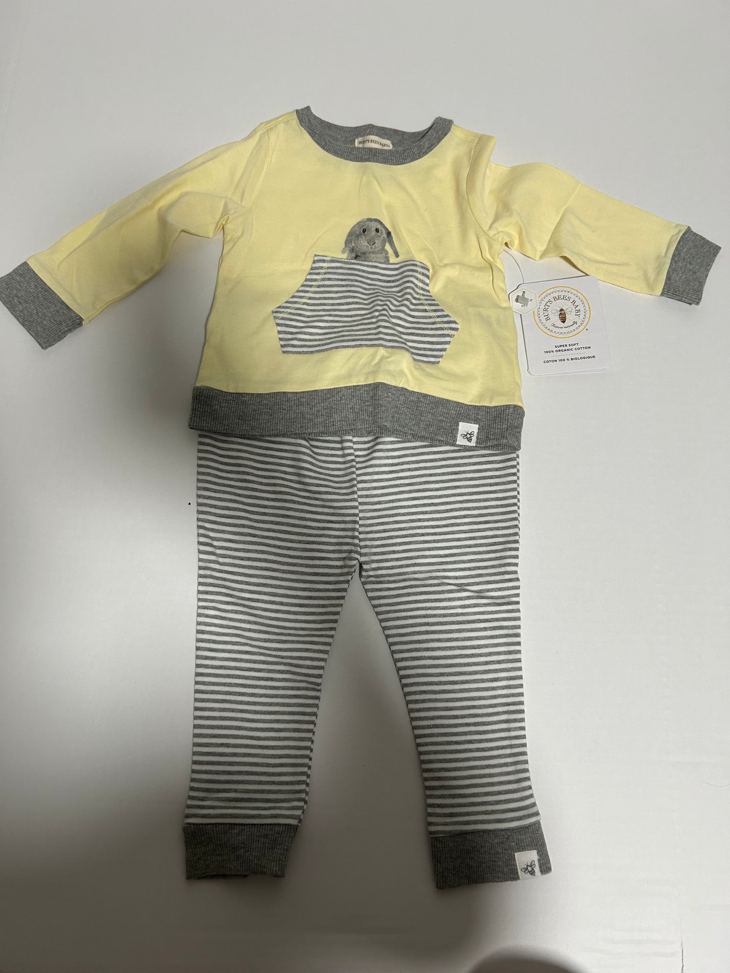 #27 Burt's Bees sweatsuit NWT size 6-9 months