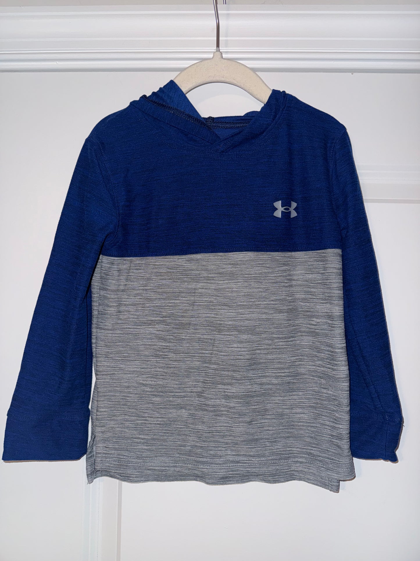#106: 3T Under Armor Blue/Gray Thin Hoodie