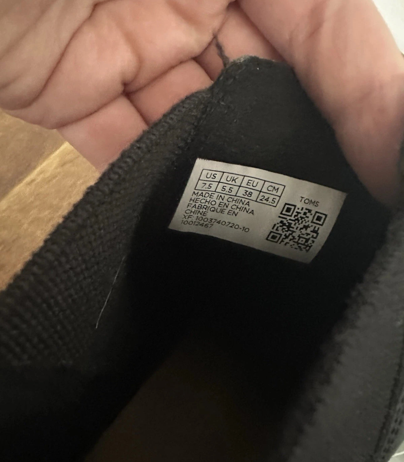 #111 TOMS Esme Leather Chelsea Boot Black Pull On Ankle Booties Size 7.5