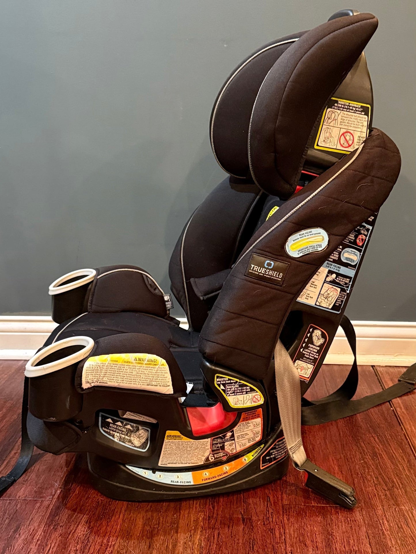 #180 Graco 4Ever Deluxe Black 1 of 2 available